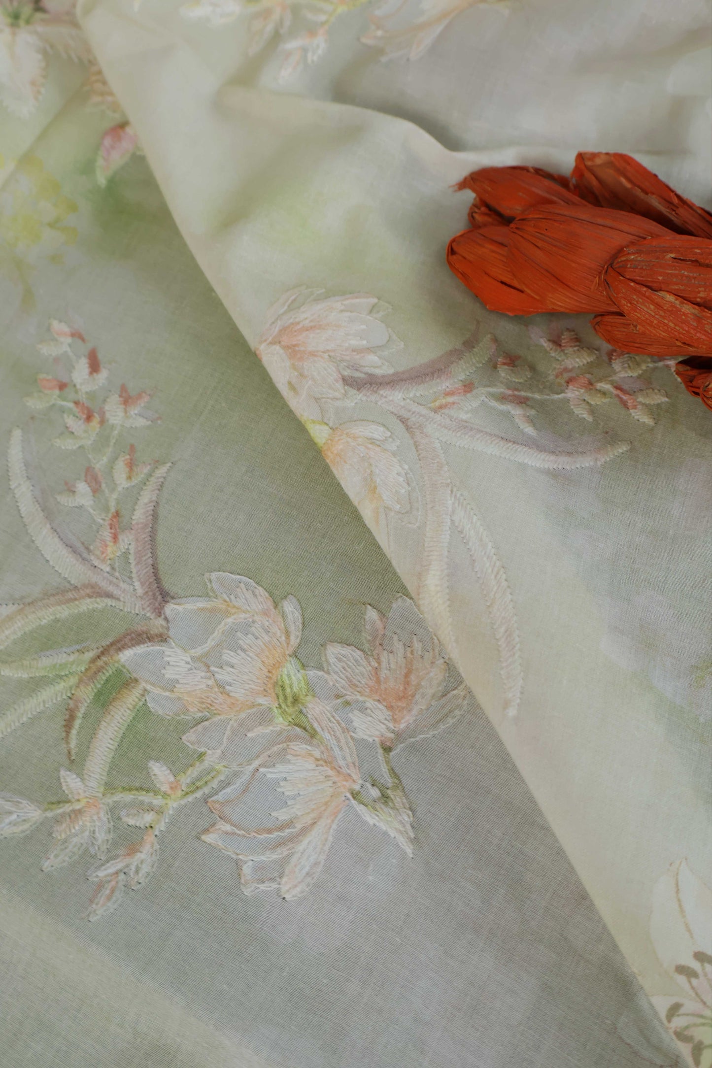 Shirt – Printed Embroidered Lawn L1PE106