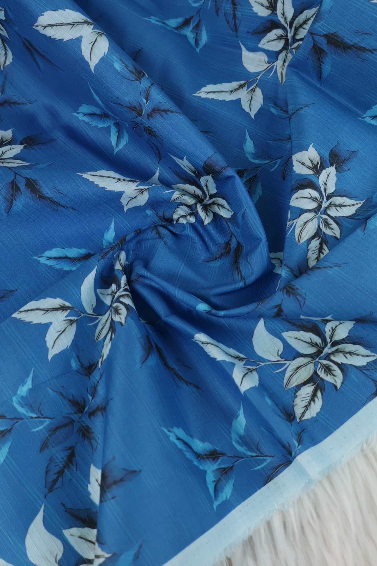 2Piece – Printed Doriya Lawn S2P40