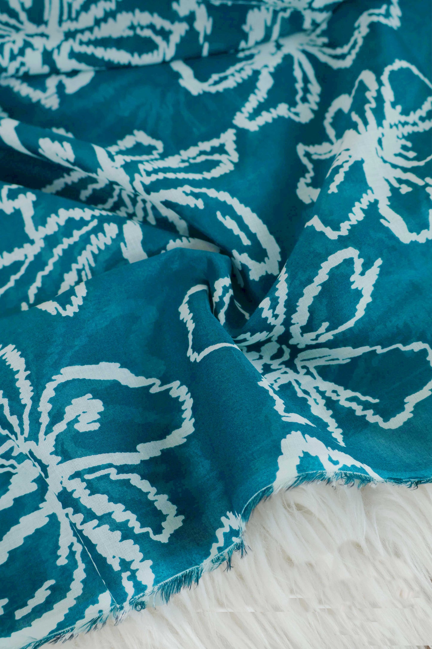 2Piece – Printed Lawn L2P208