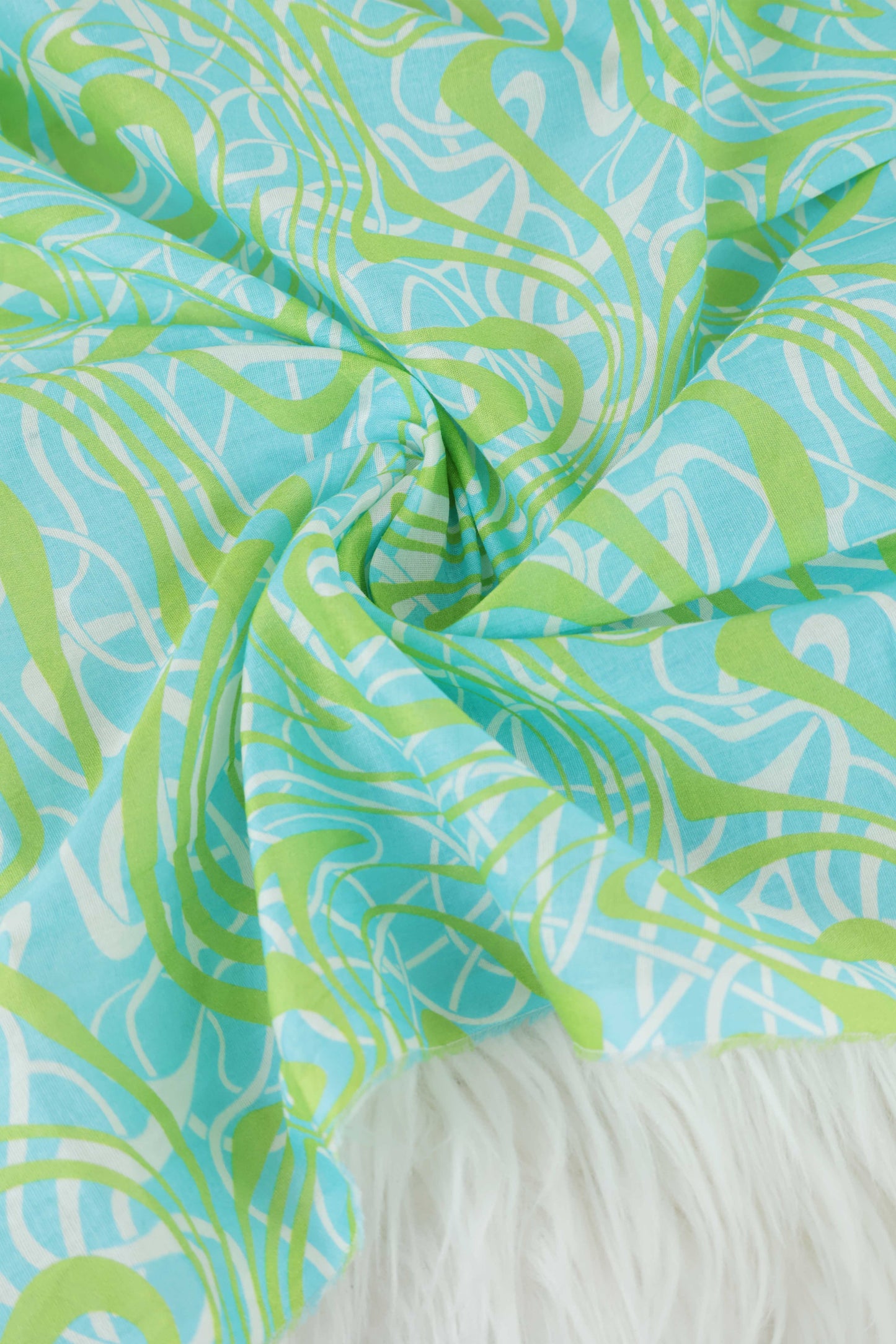 2Piece – Printed Lawn L2P330