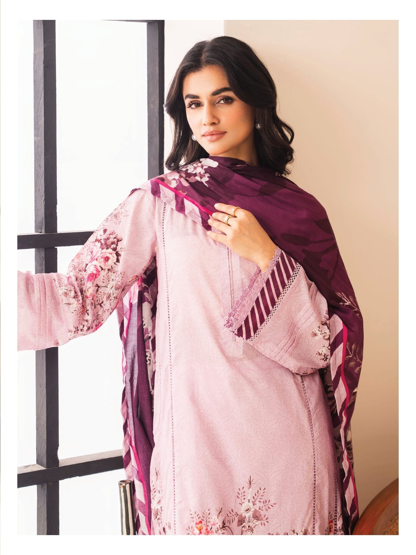 Lawn Embroidered Suit H25JH411