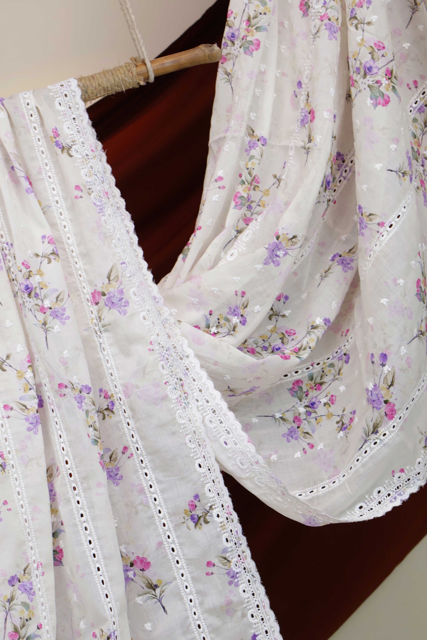 Embroidered Lawn Shawl 3636J