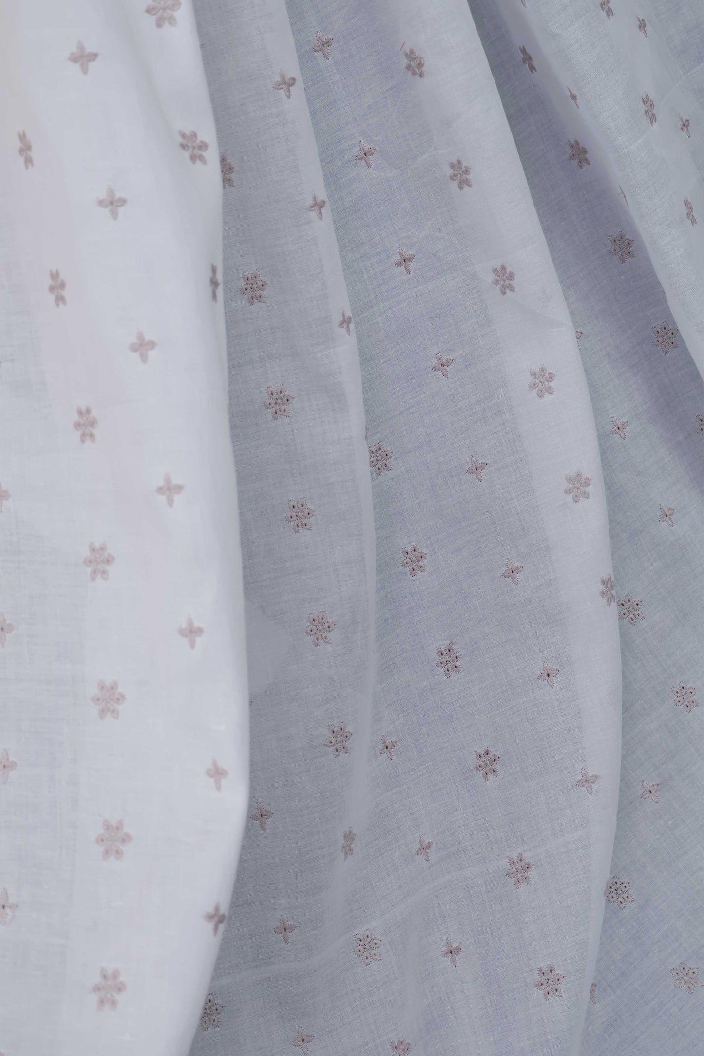 Full Embroidered Lawn Shawl 3806B