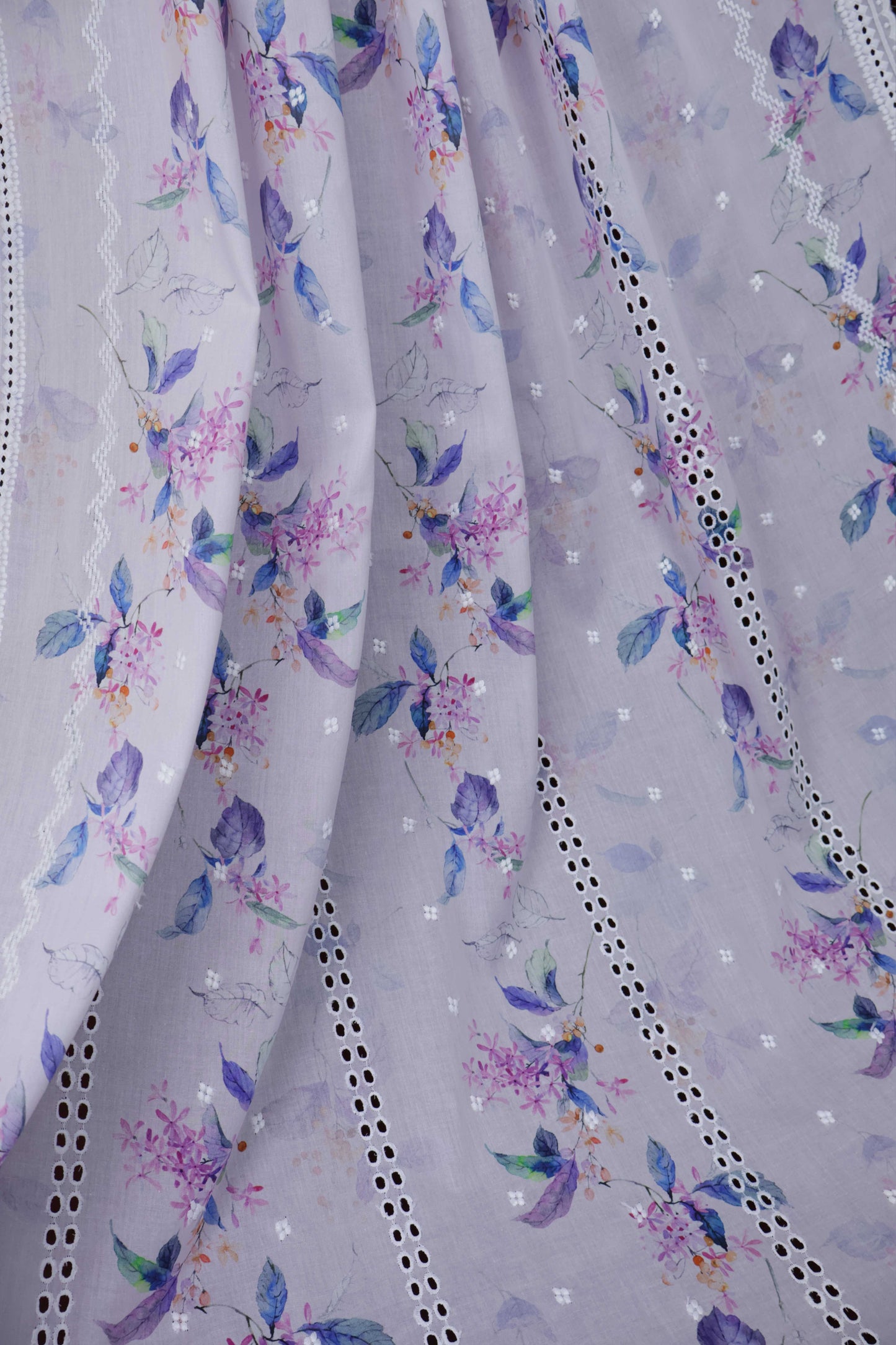 Embroidered Lawn Shawl LSST03