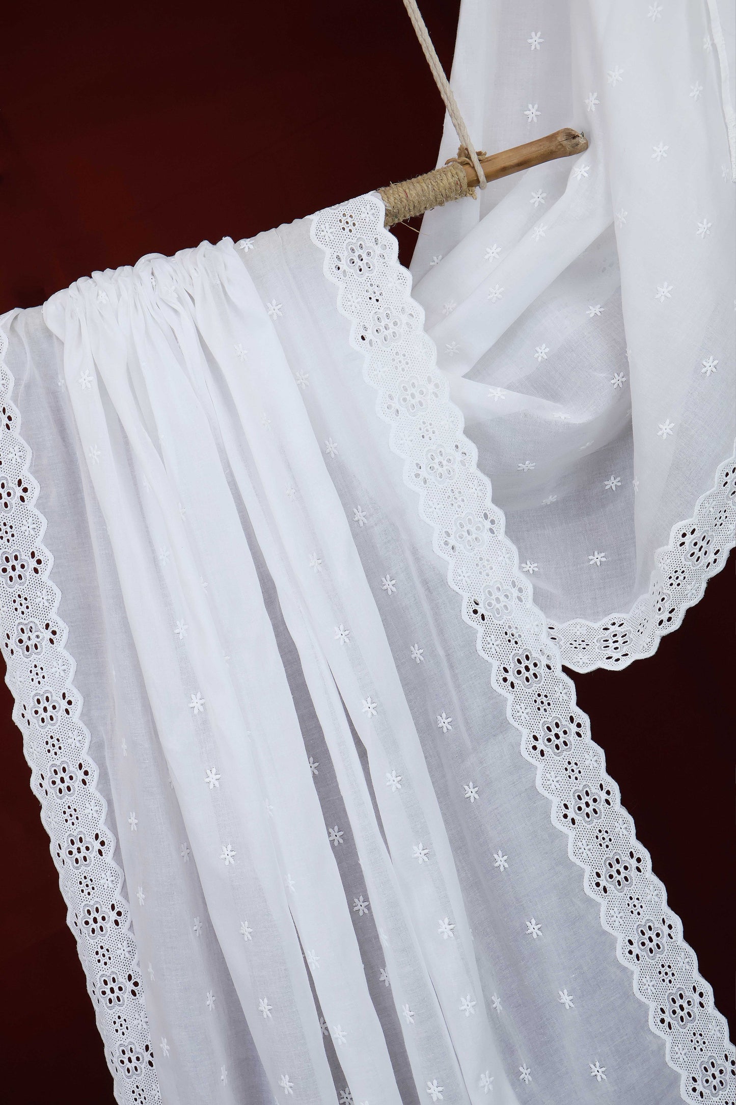 Embroidered Lawn Shawl 1898B