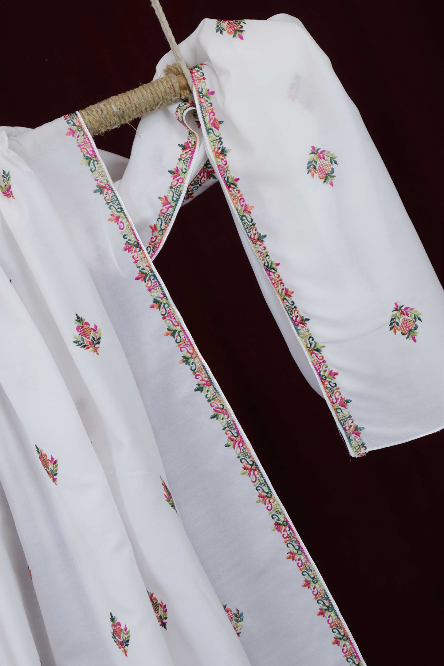 Embroidered Lawn Shawl HLSH108
