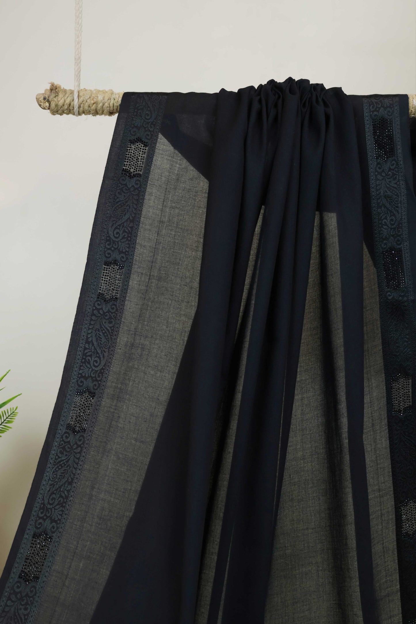Jacquard Border Lawn Shawl HLSH137