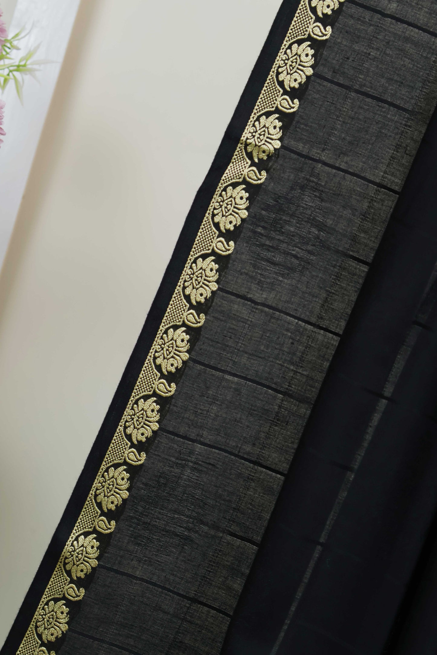 Jacquard Border Shawl HLSH101