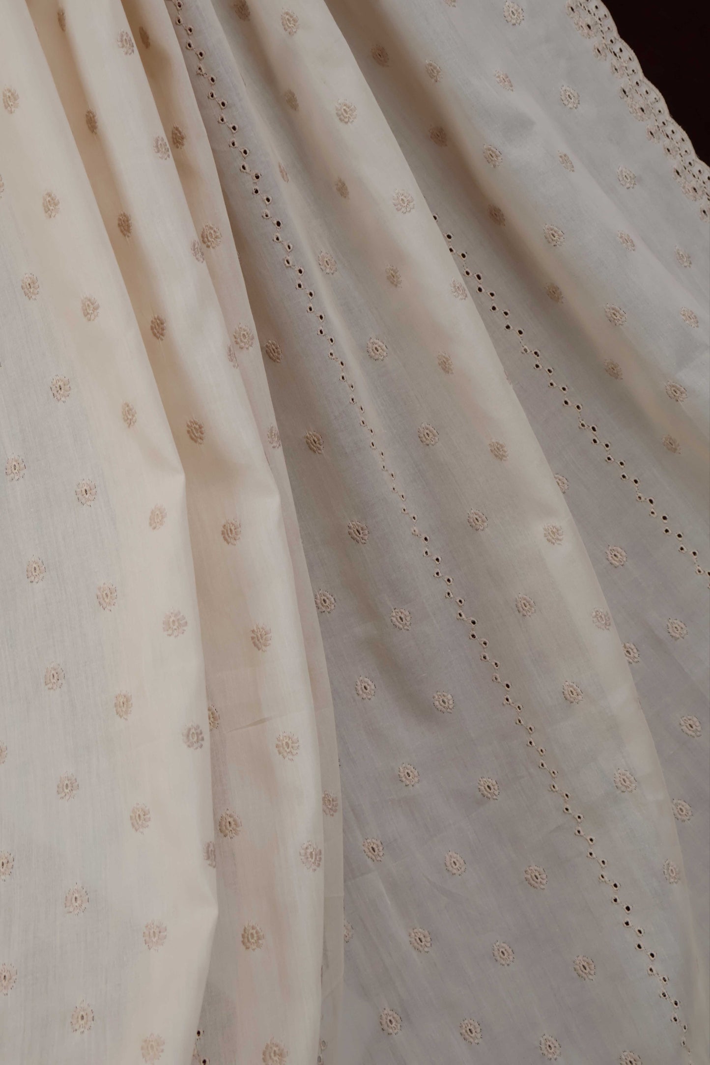 Embroidered Lawn Shawl HLSH151