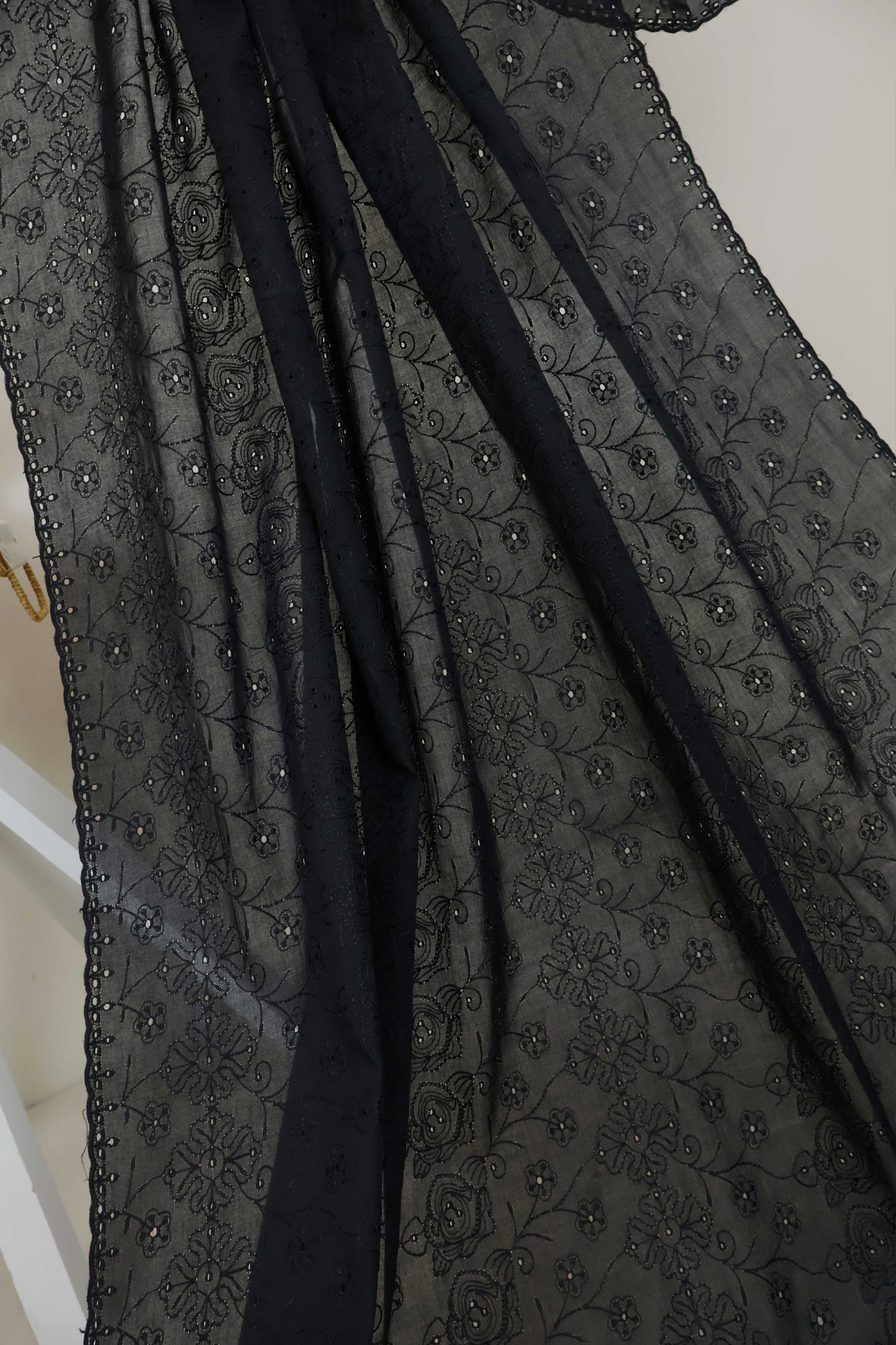 Full Embroidered Lawn Shawl HLSH180