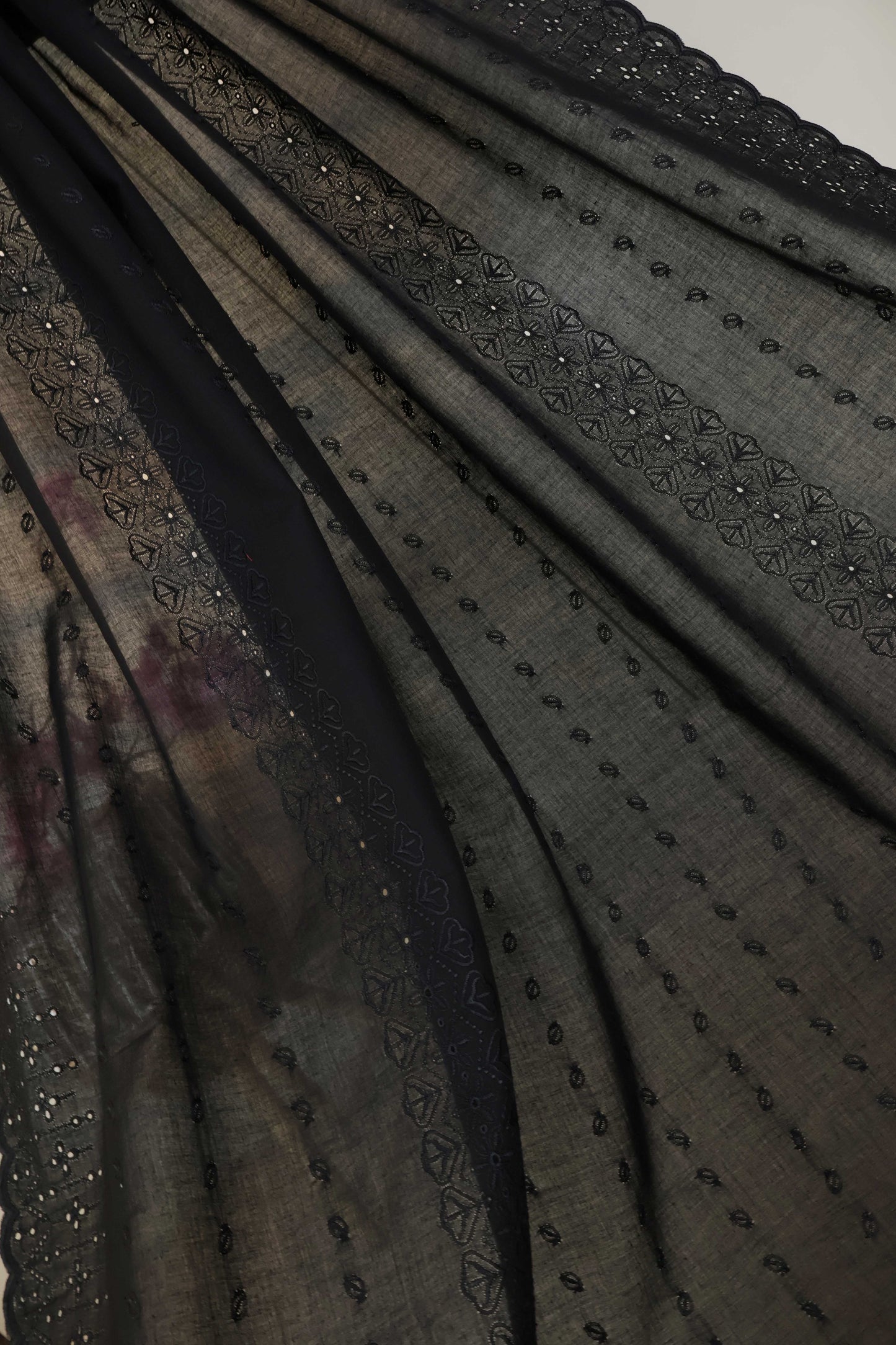 Embroidered Lawn Shawl HLSH210