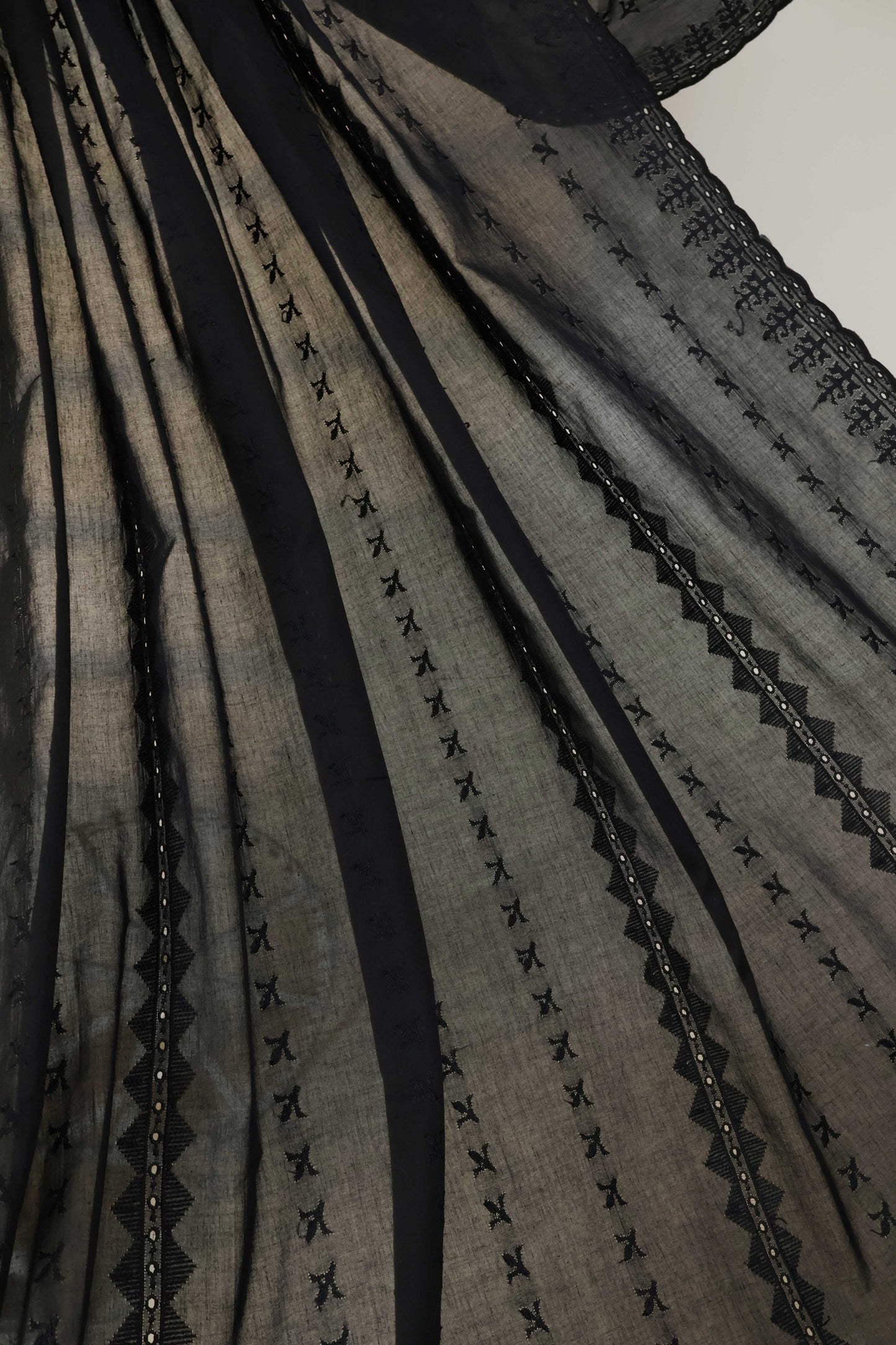 Embroidered Lawn Shawl HLSH208