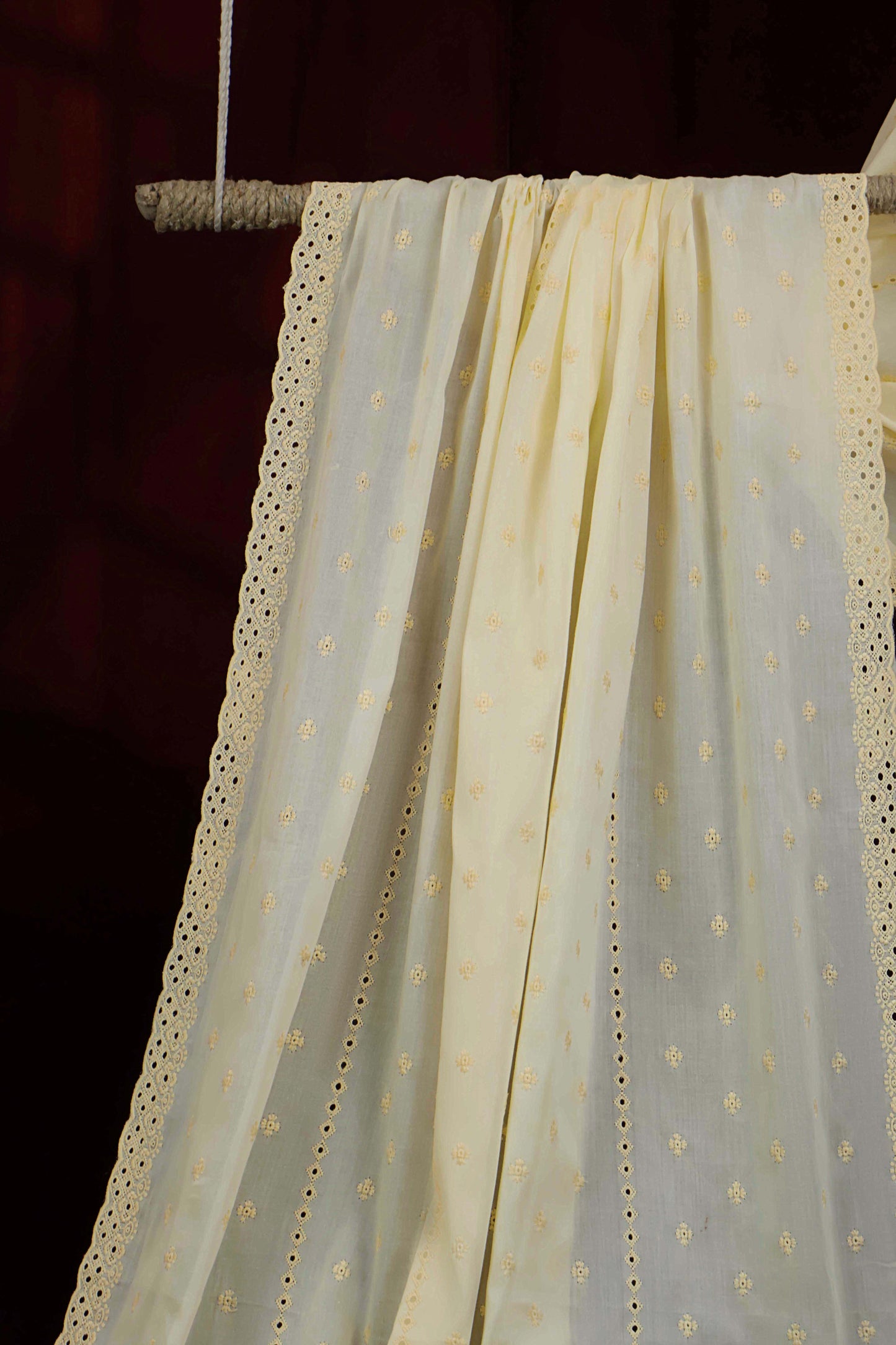 Embroidered Lawn Shawl HLSH217