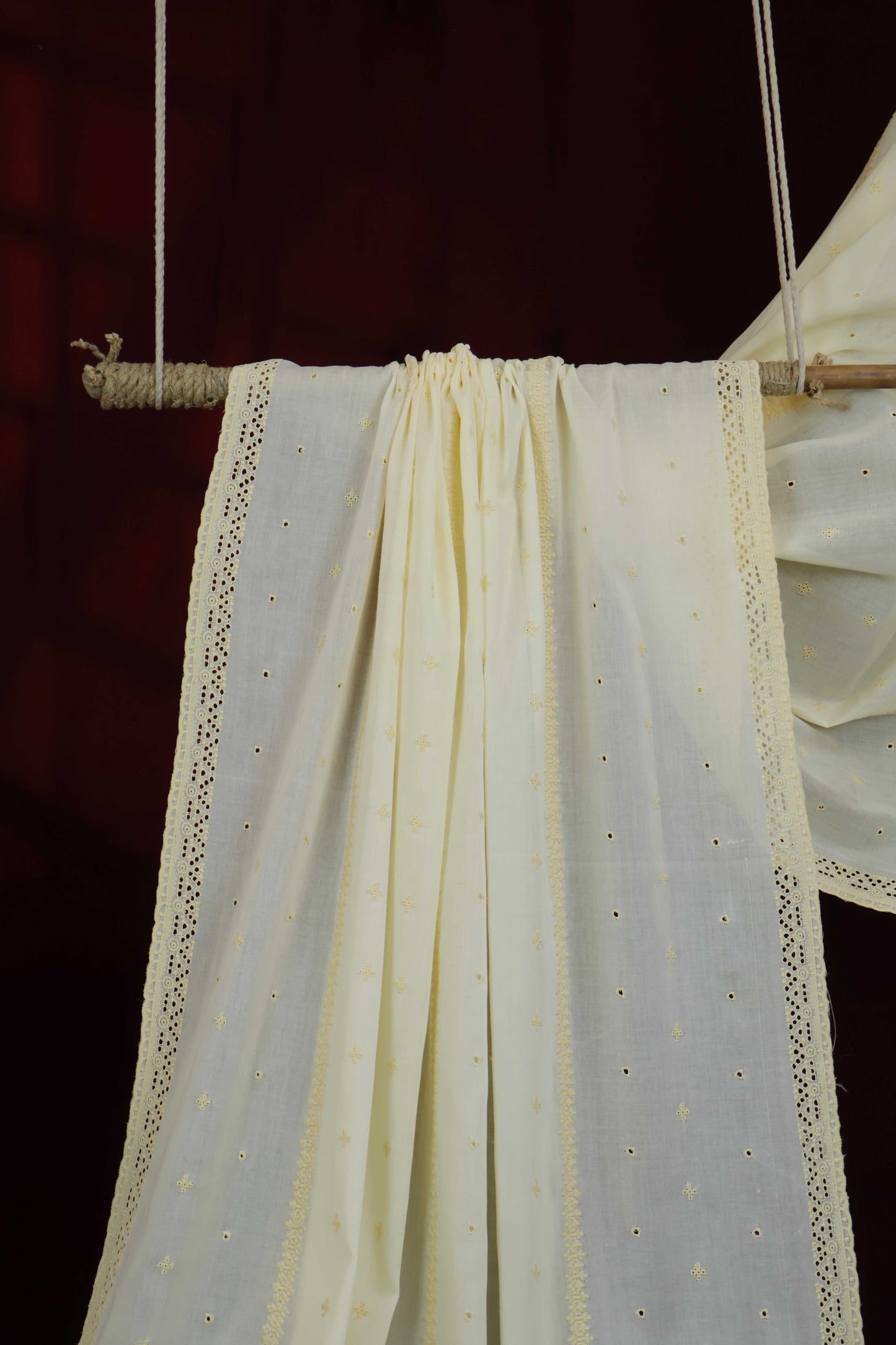 Embroidered Lawn Shawl HLSH224