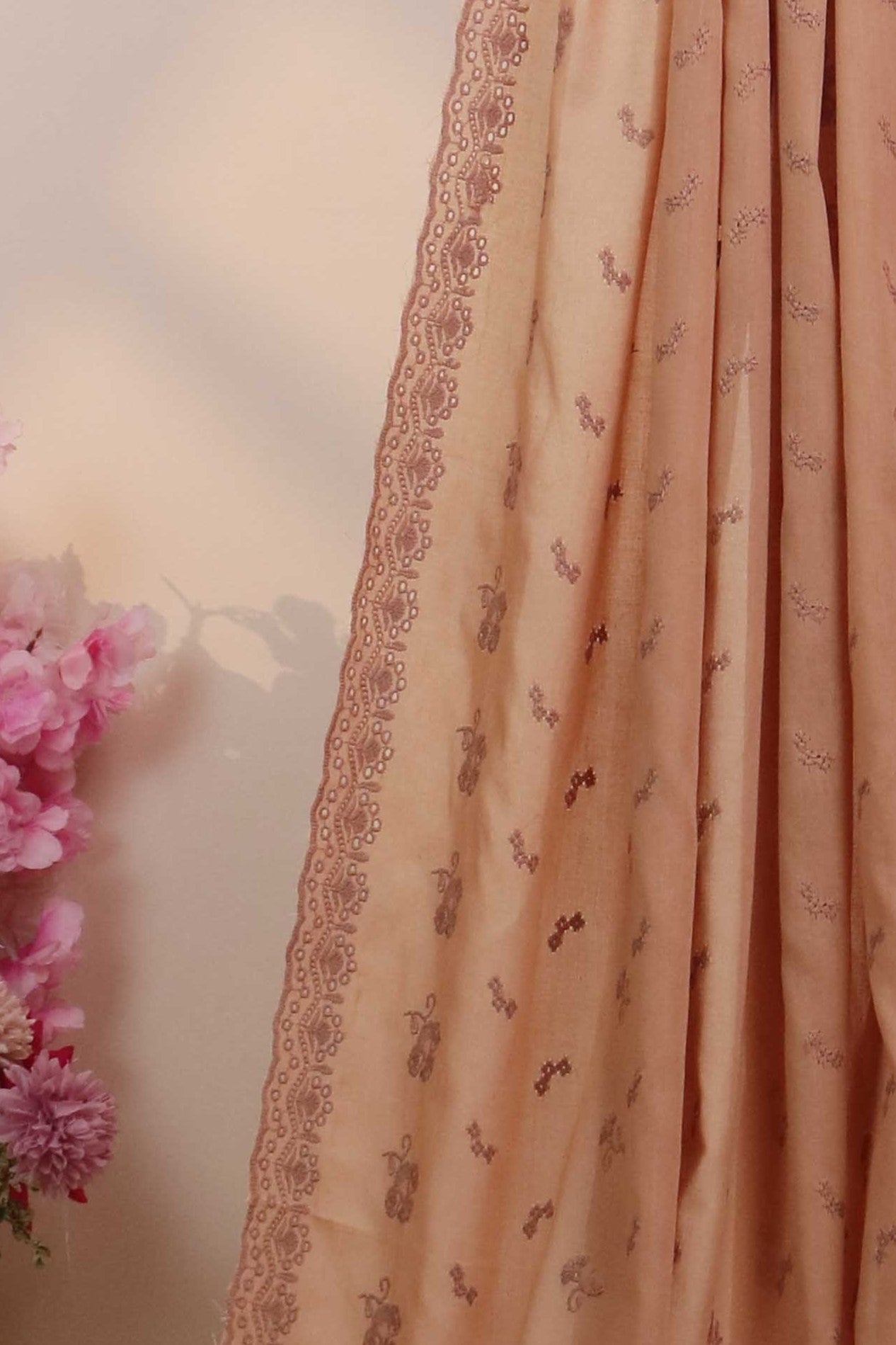 Embroidered Lawn Shawl LSH93