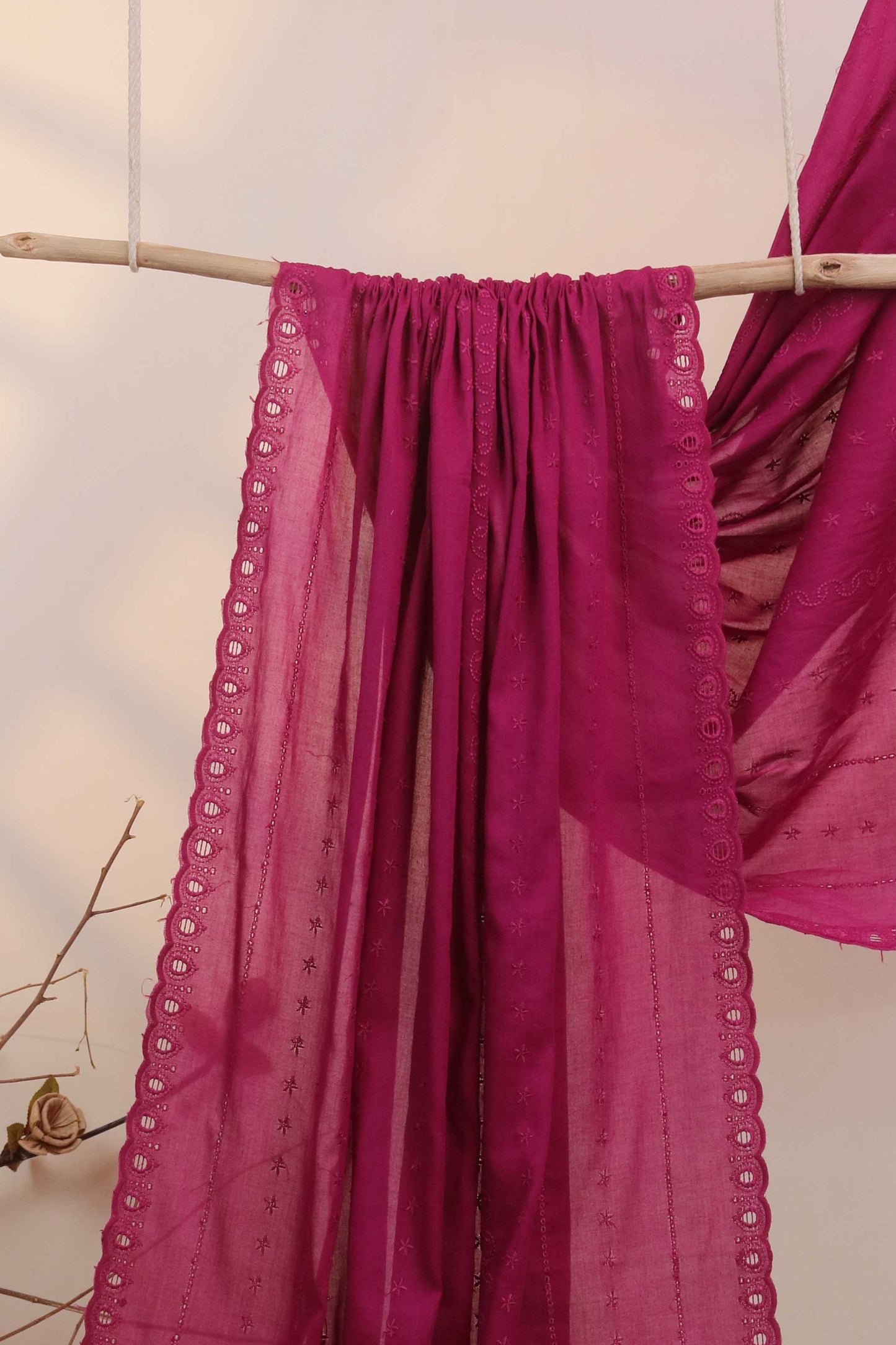 Embroidered Lawn Shawl 2868G