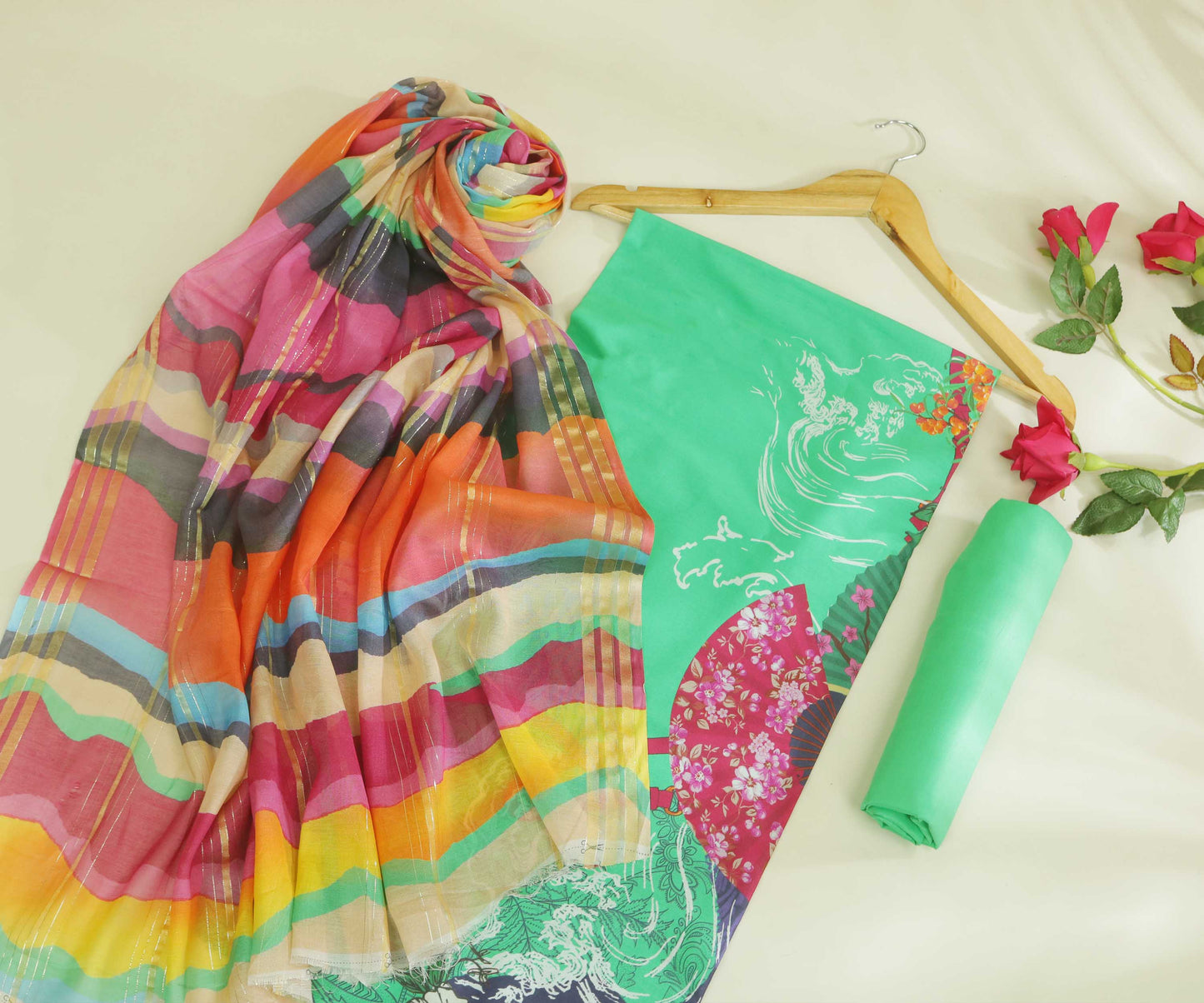 Lawn Printed Suit H25SLST07
