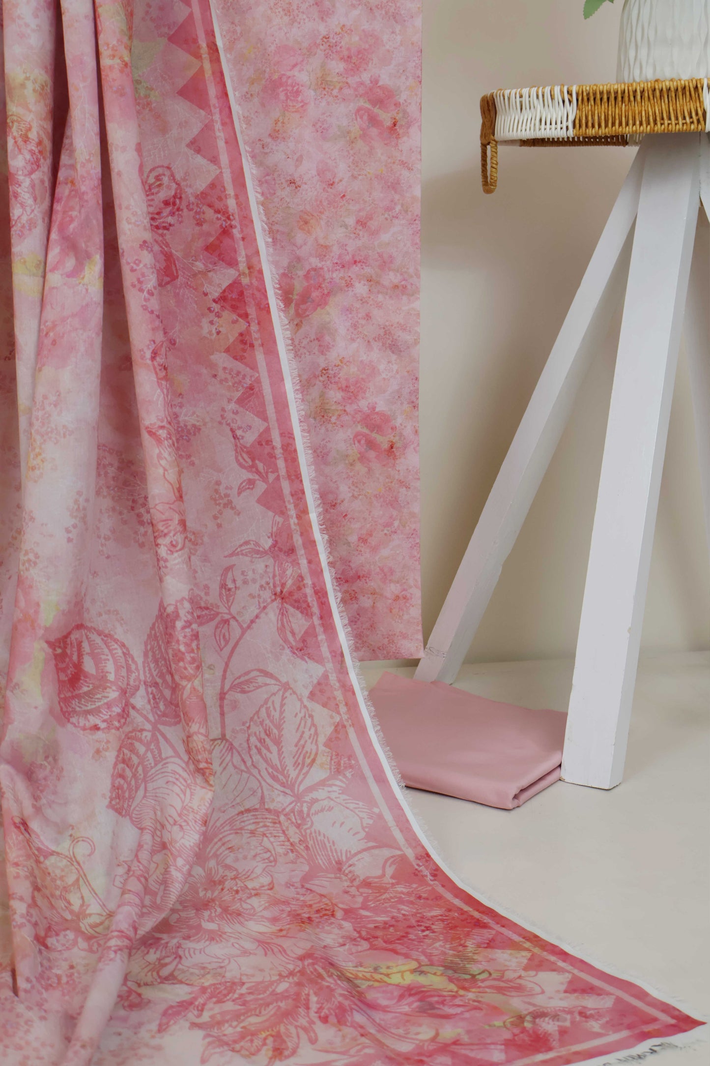 3PC-Lawn Printed Suit 3PLBS101