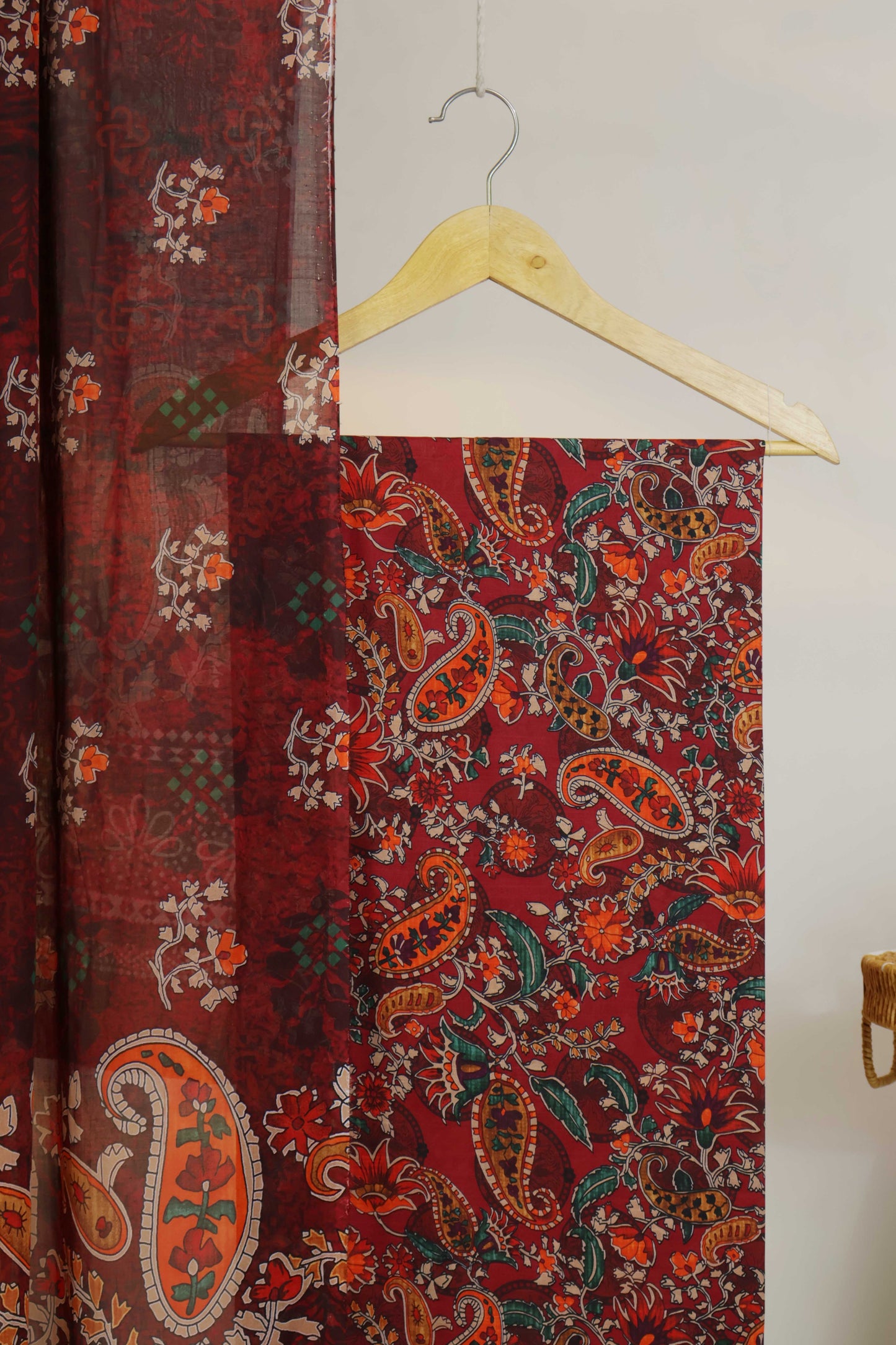 3pc-Lawn Printed Suit H25SLST112