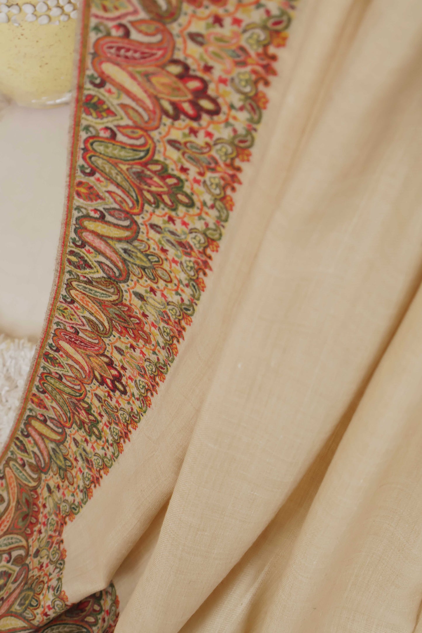 Kani Border Pashmina Shawl HKSH63