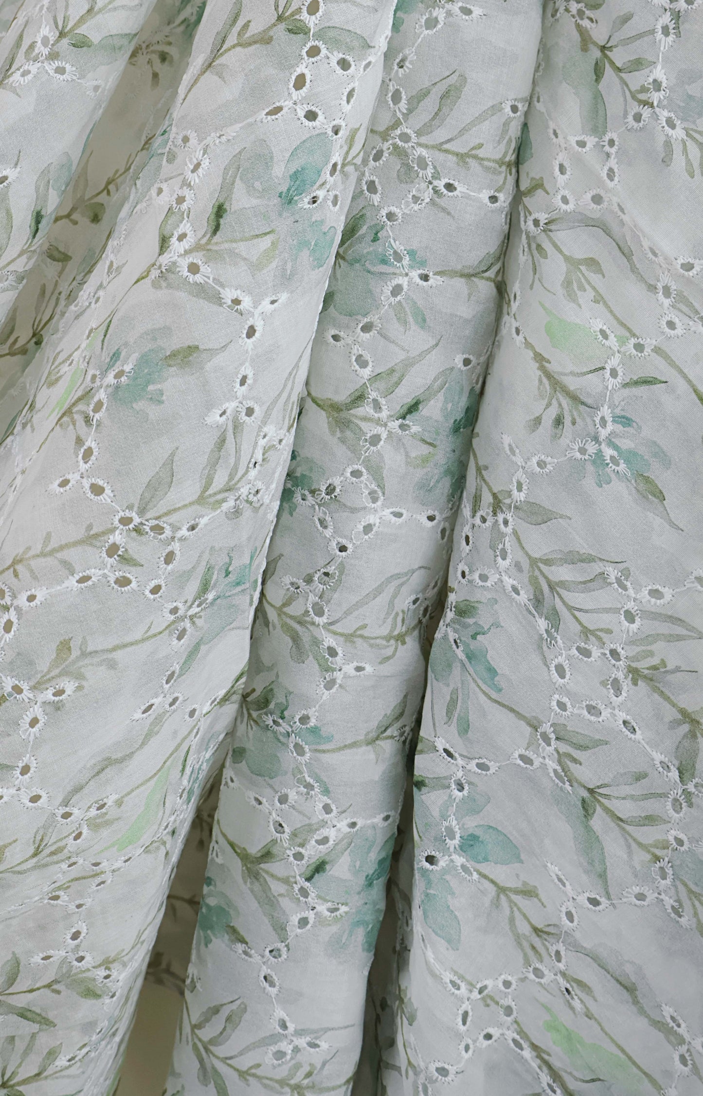2Piece – Printed Embroidered Lawn EL2PSR110A