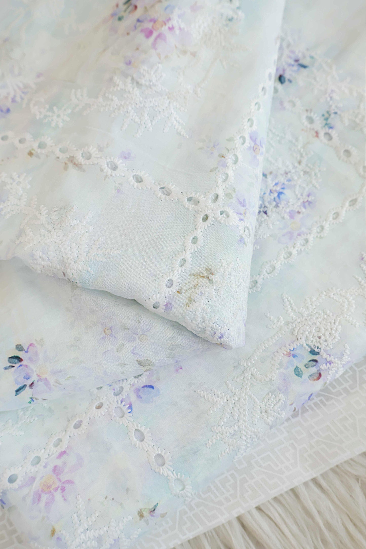 Shirt – Printed Embroidered Lawn L1PE16 A
