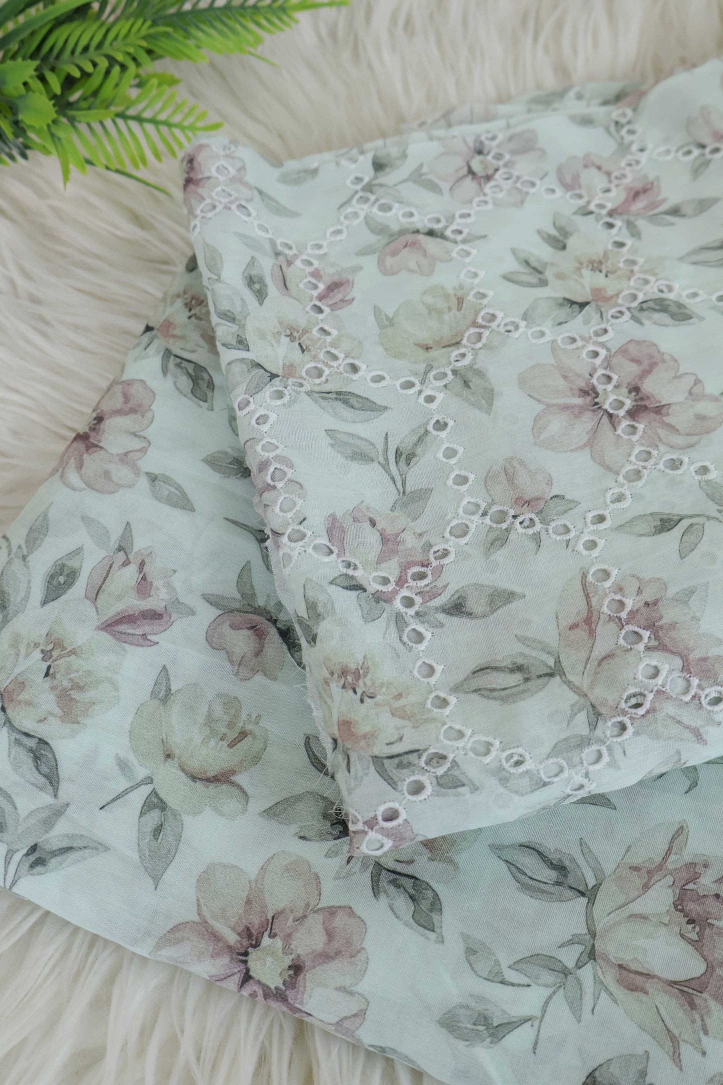 2Piece – Printed Embroidered Lawn EL2PSR82