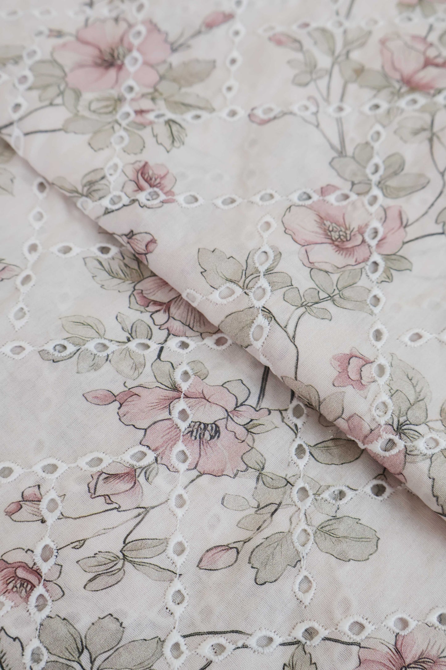 2Piece – Printed Embroidered Lawn EL2PSR34