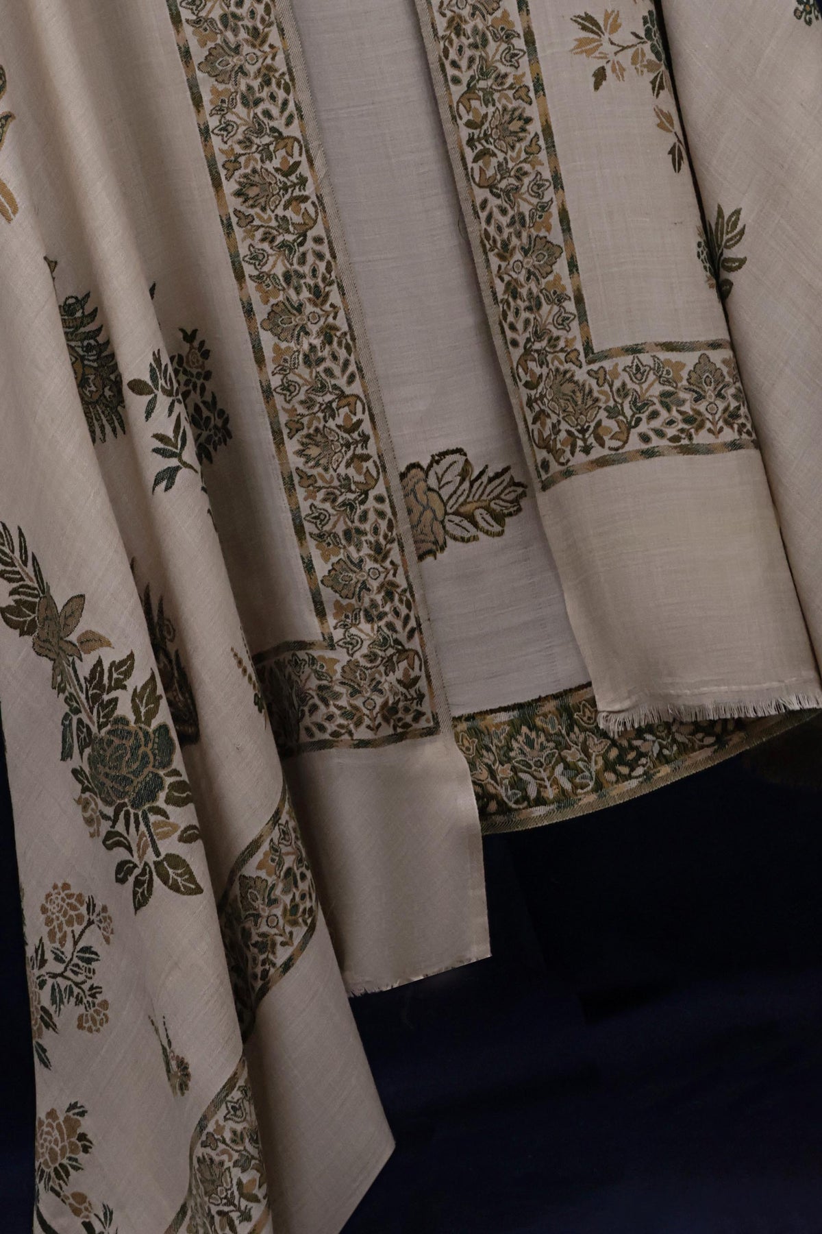 Kani Pashmina Shawl KHA187