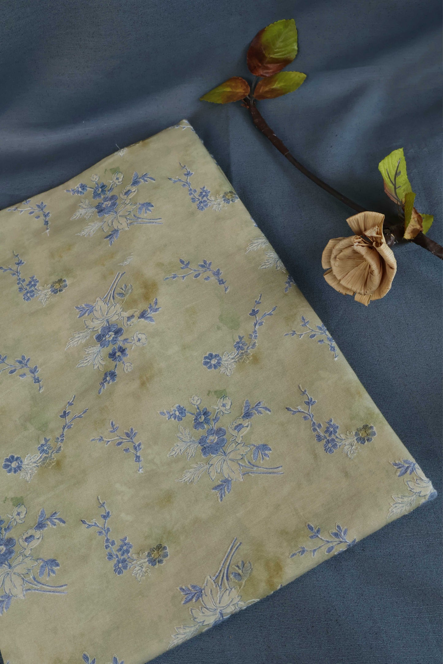 Shirt – Printed Embroidered Lawn L1PE110
