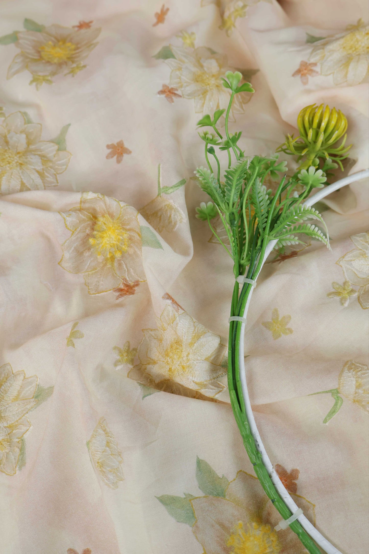 Shirt – Printed Embroidered Lawn L1PE104