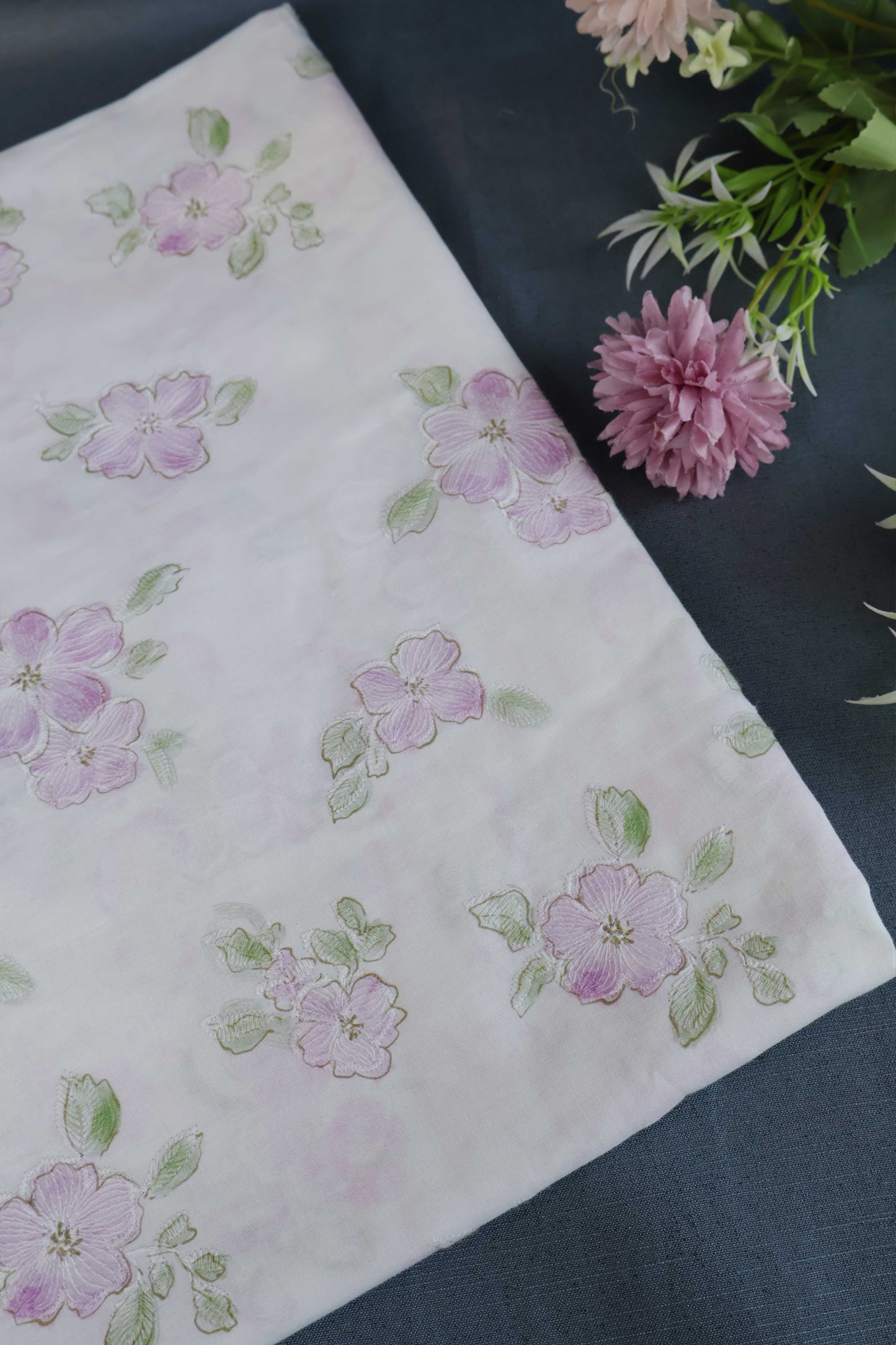 Shirt – Printed Embroidered Lawn L1PE100