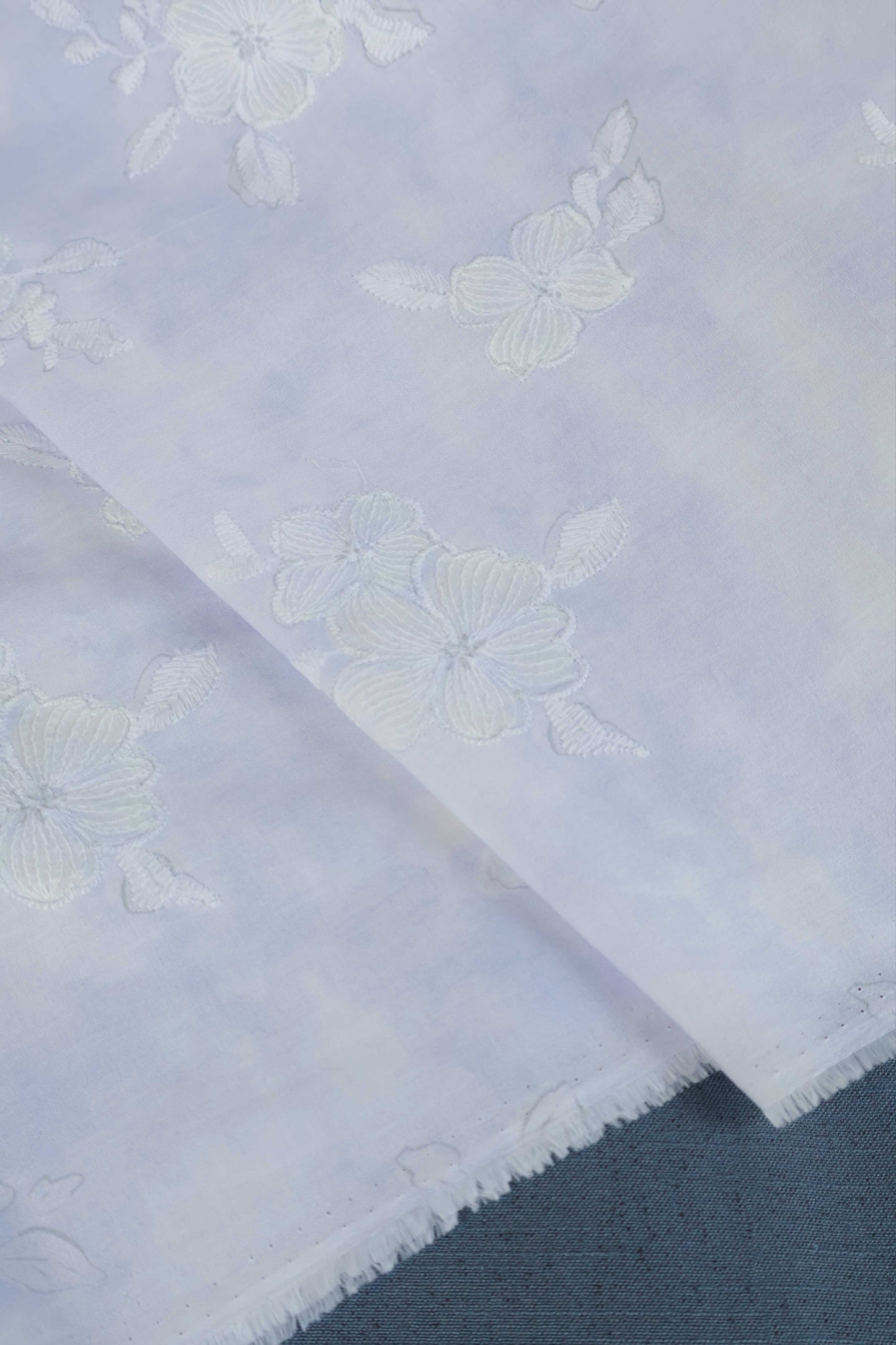 Shirt – Printed Embroidered Lawn L1PE114