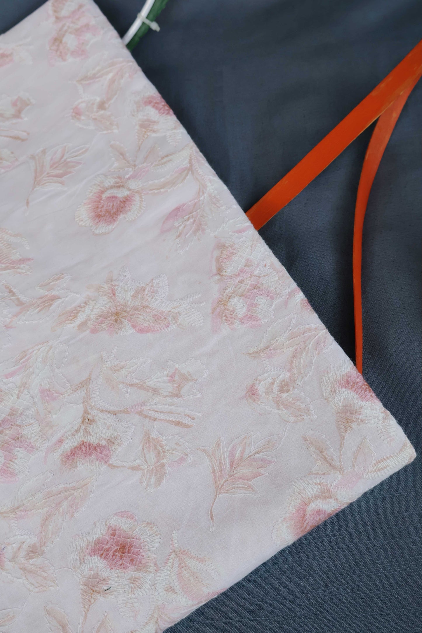 Shirt – Printed Embroidered Lawn L1PE102