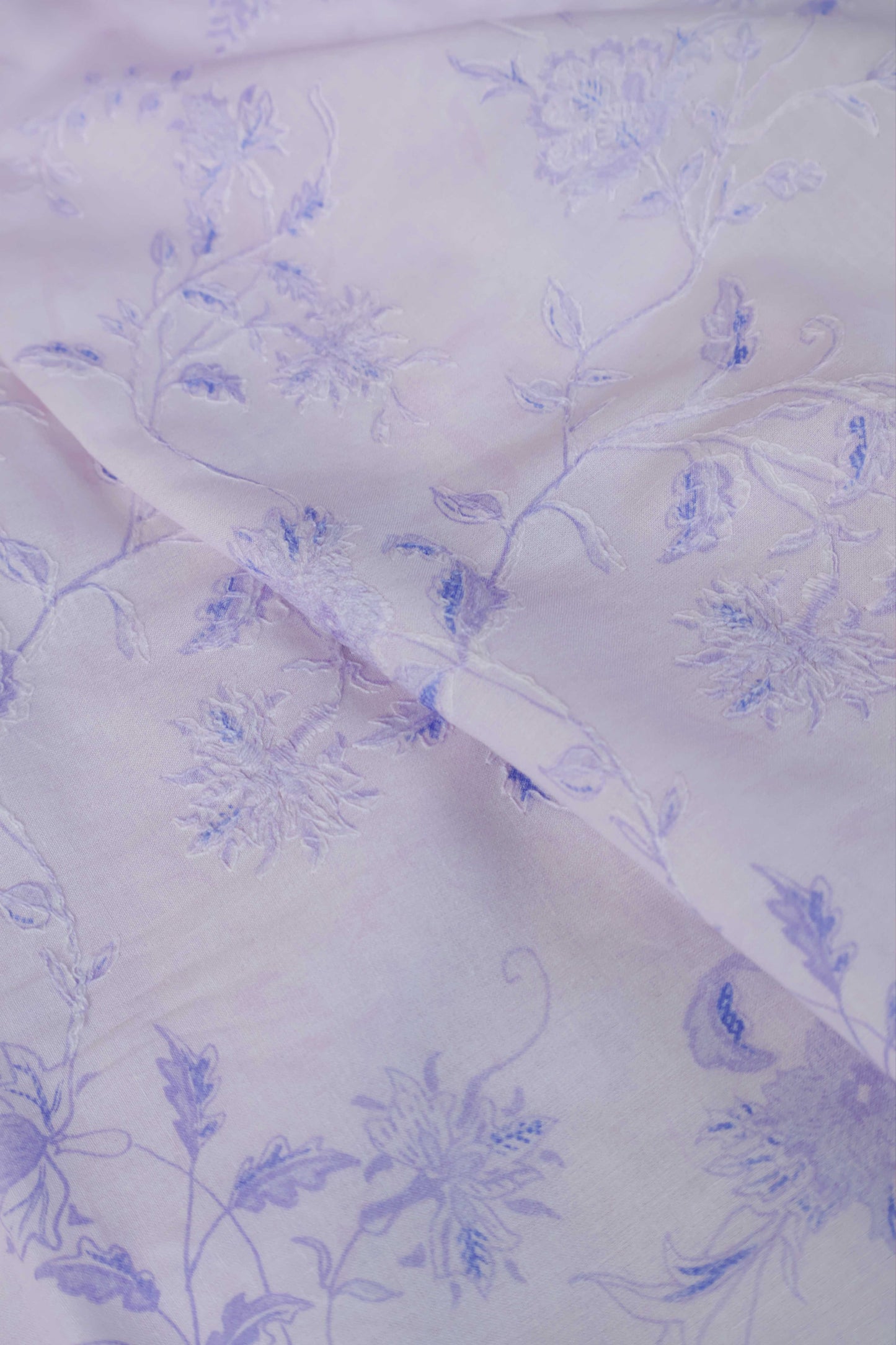 Shirt – Printed Embroidered Lawn L1PE103