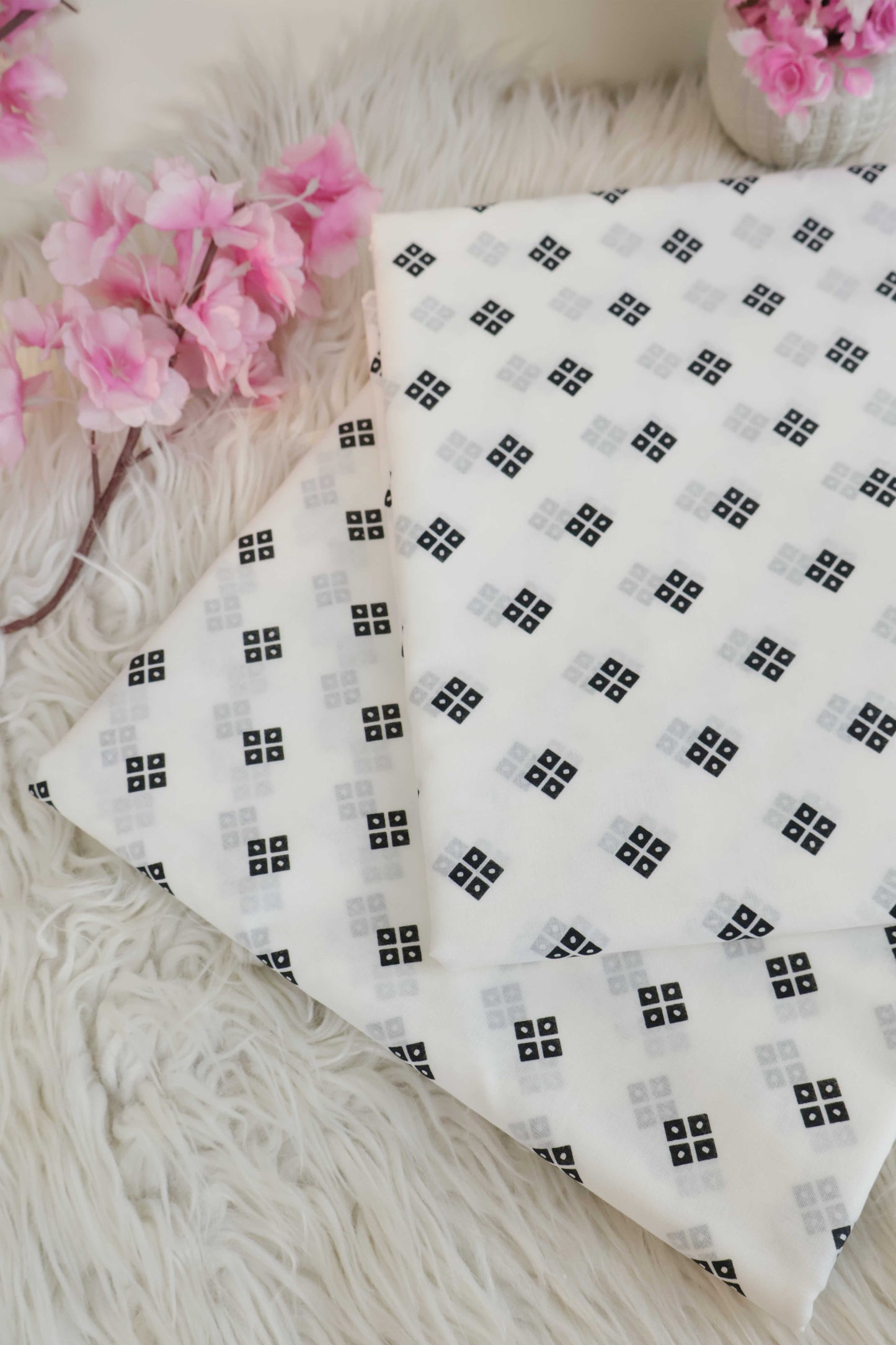 2Piece – Printed Lawn L2P212