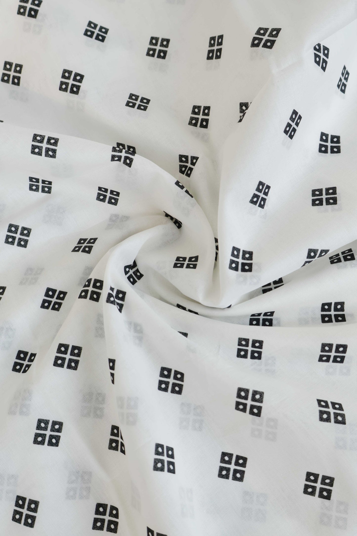 2Piece – Printed Lawn L2P212