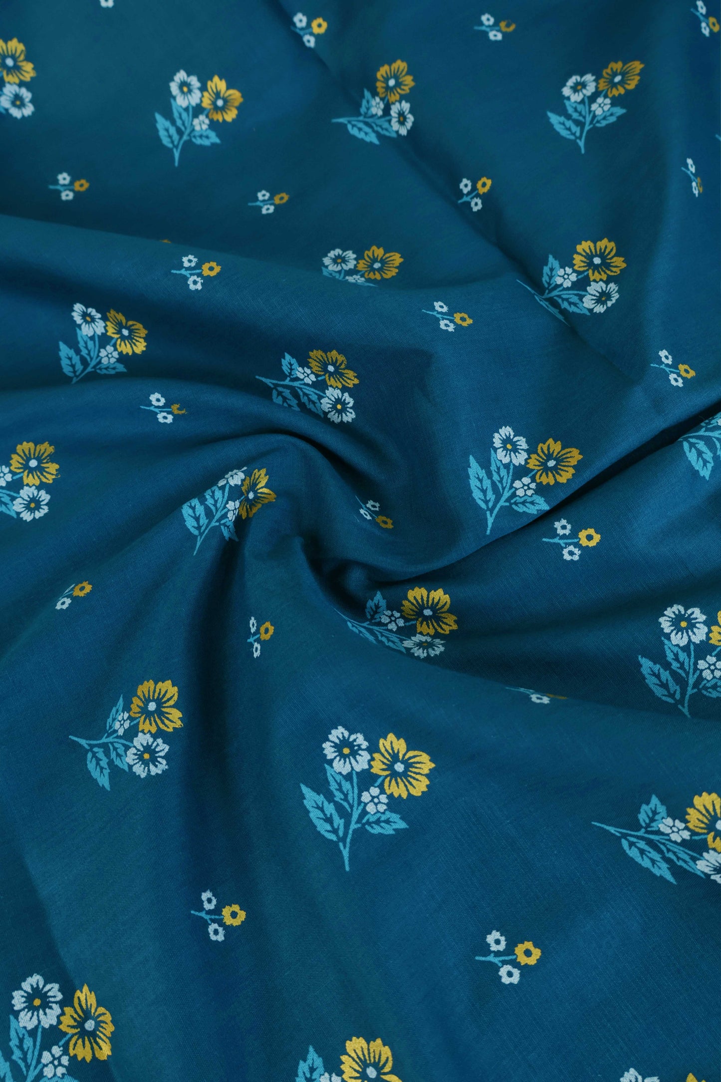 2Piece – Printed Lawn L2P217