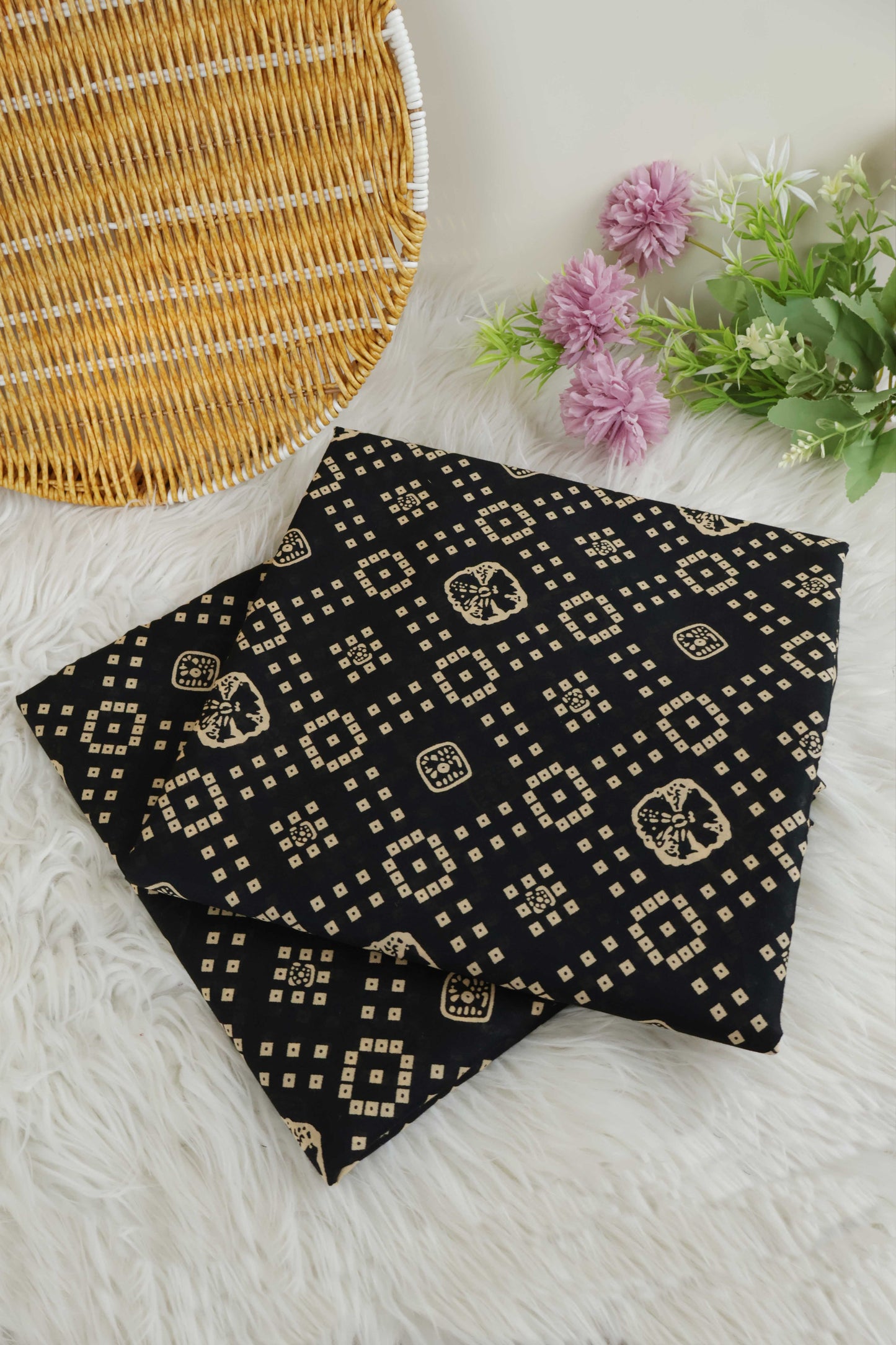 2Piece – Printed Lawn L2P277
