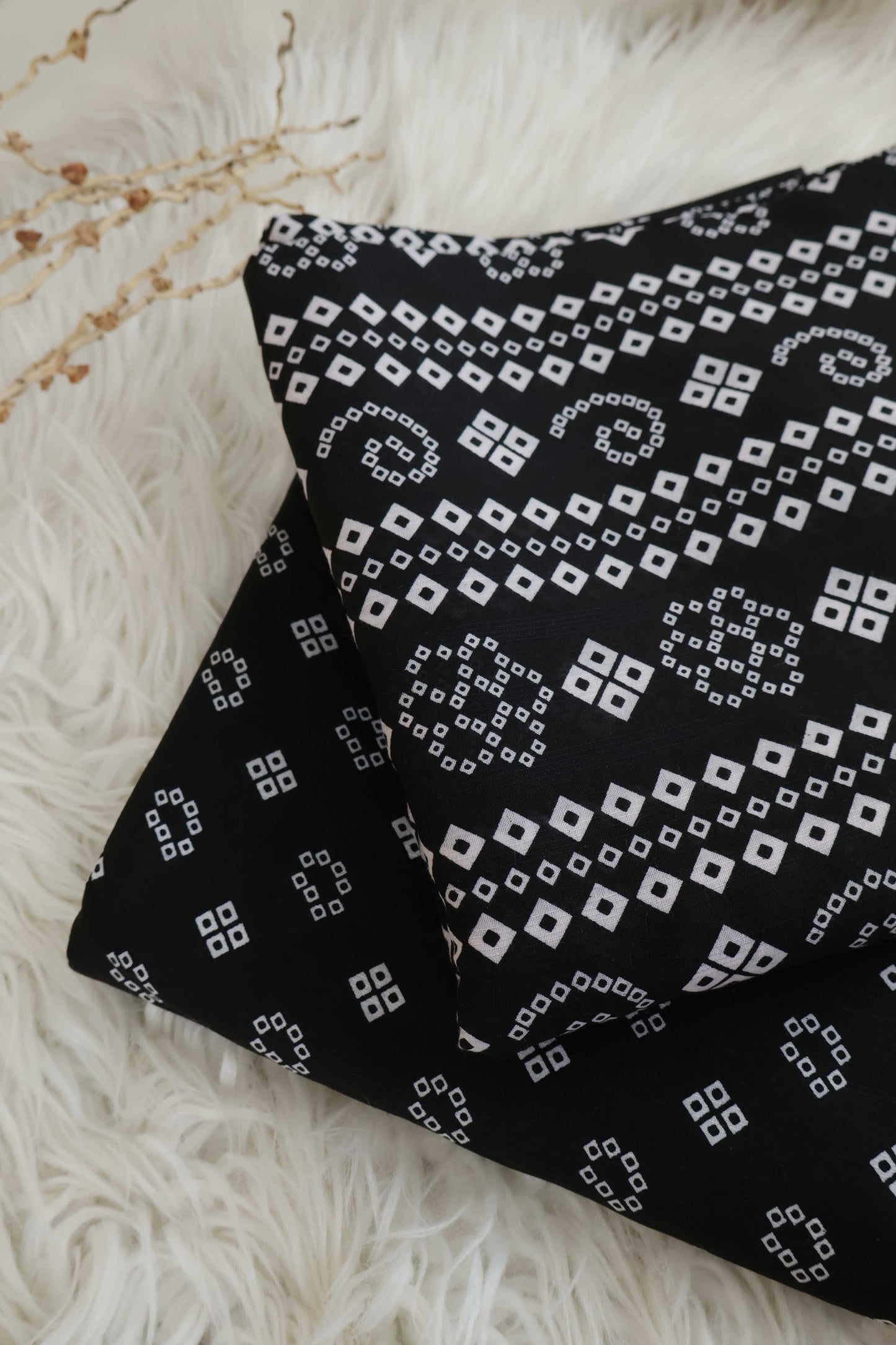 2Piece – Printed Self Lawn L2P302