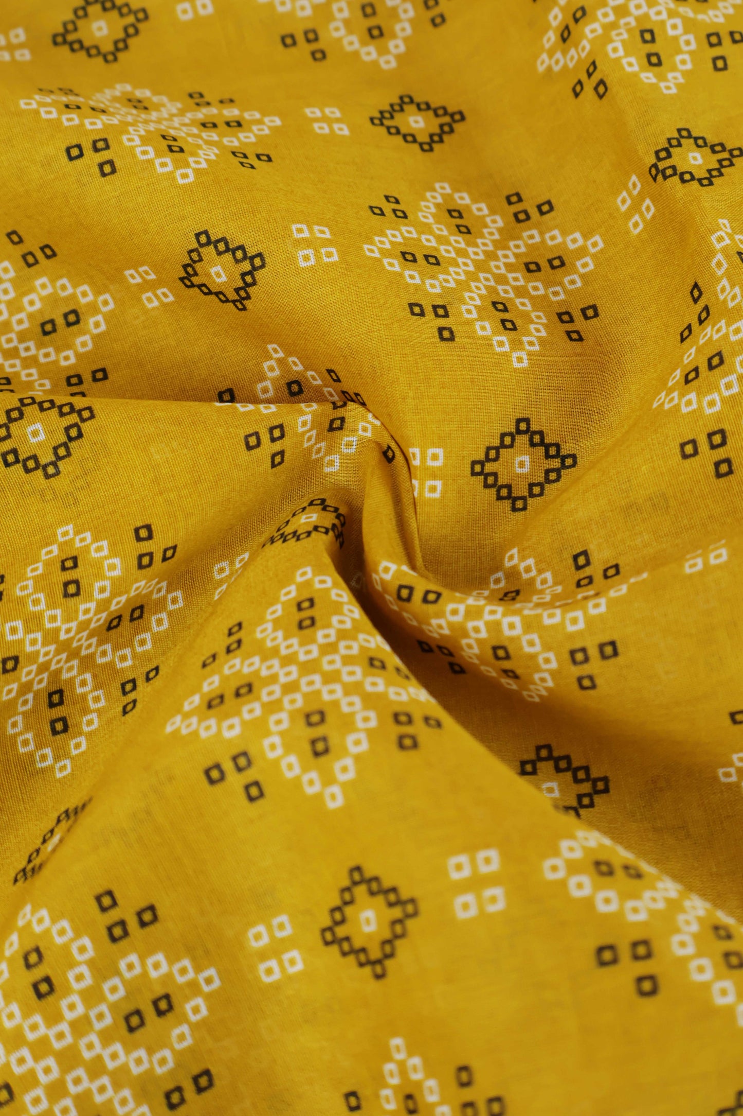 2Piece – Printed Lawn L2P342