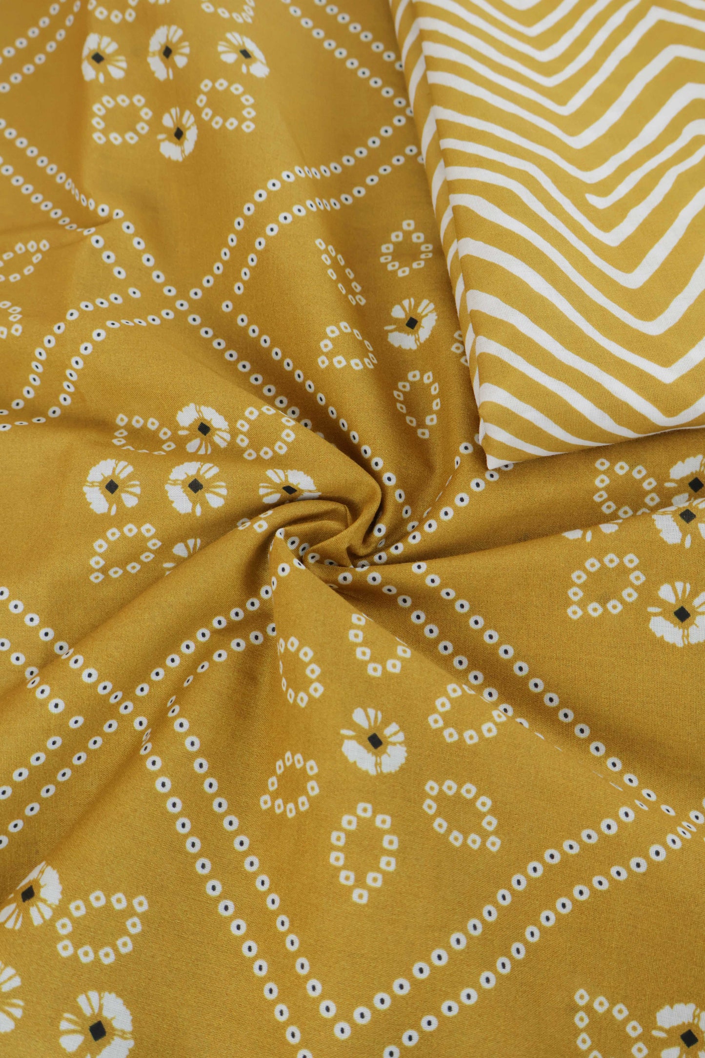 2Piece – Printed Lawn L2P369