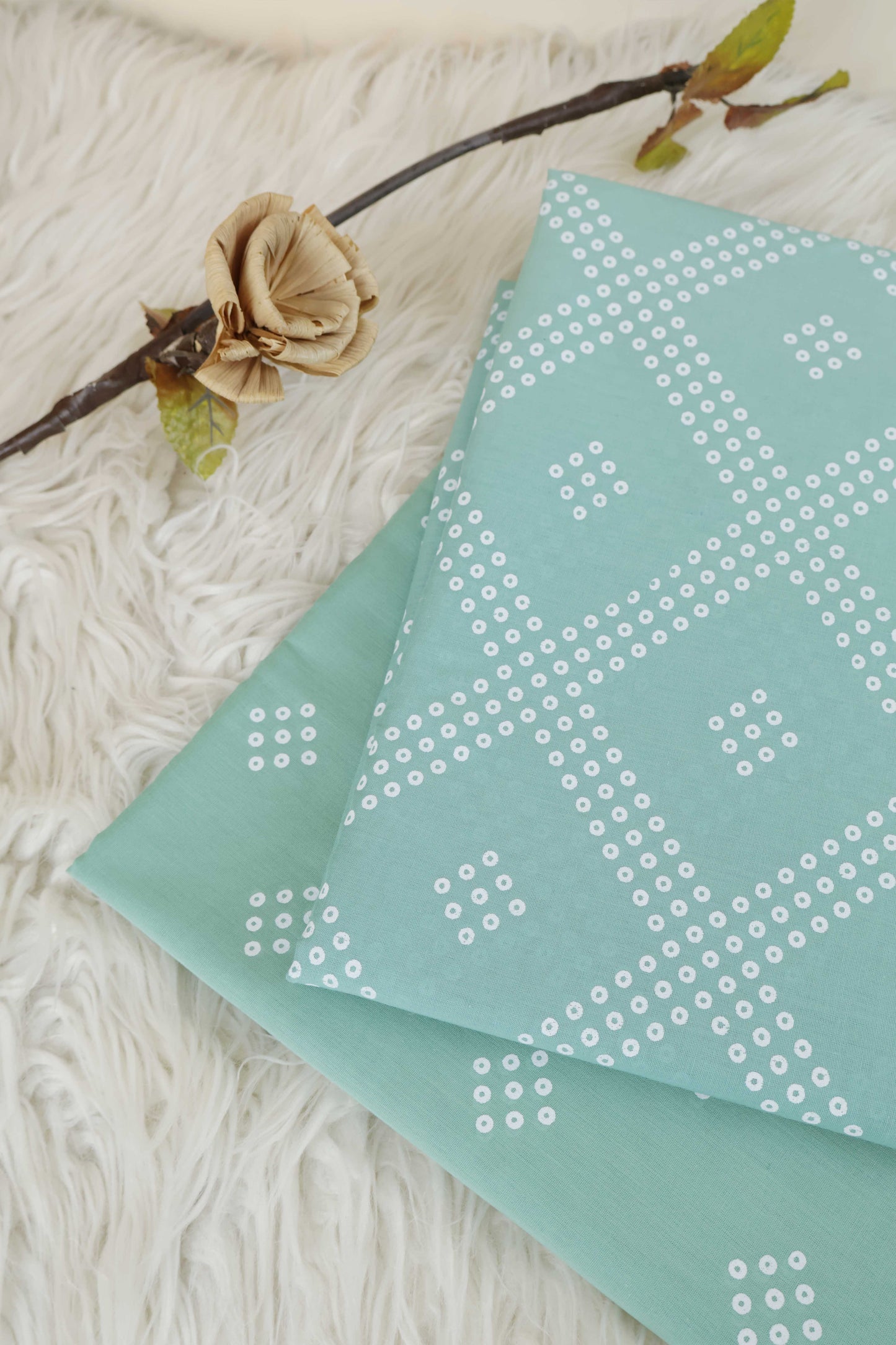 2Piece – Printed Lawn L2P357