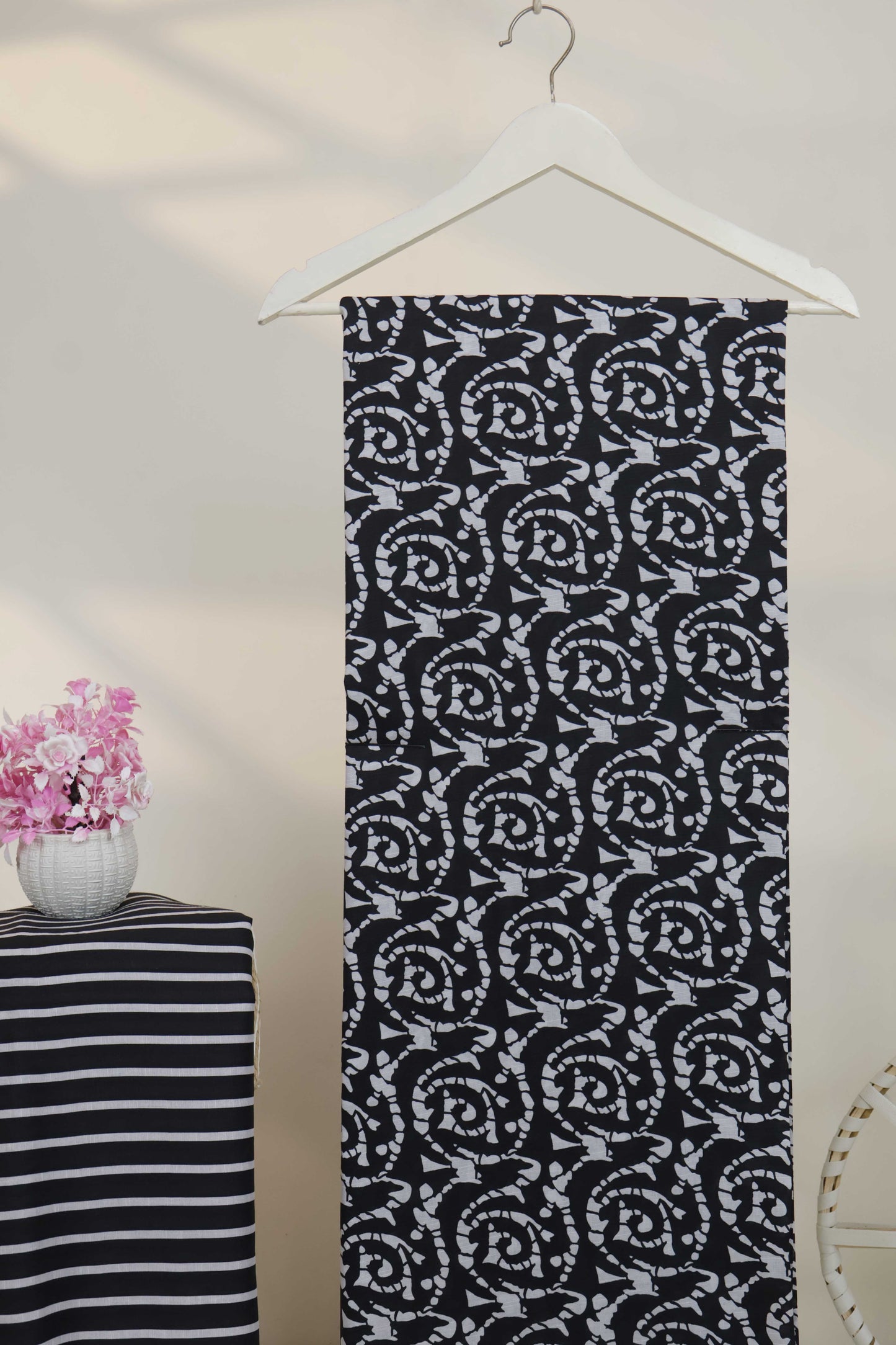 2Piece – Printed Self Lawn L2P374