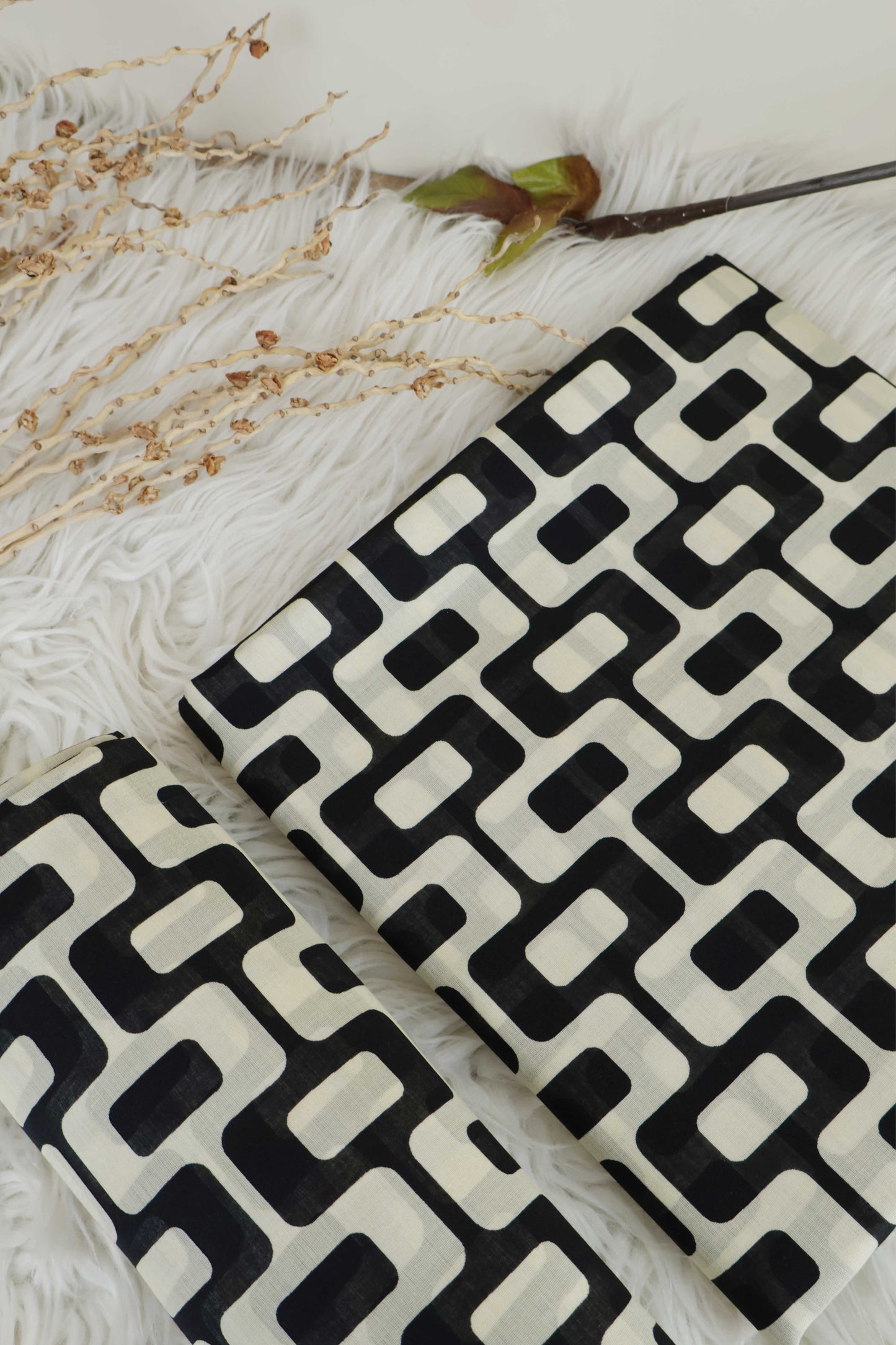2Piece – Printed Lawn L2P45