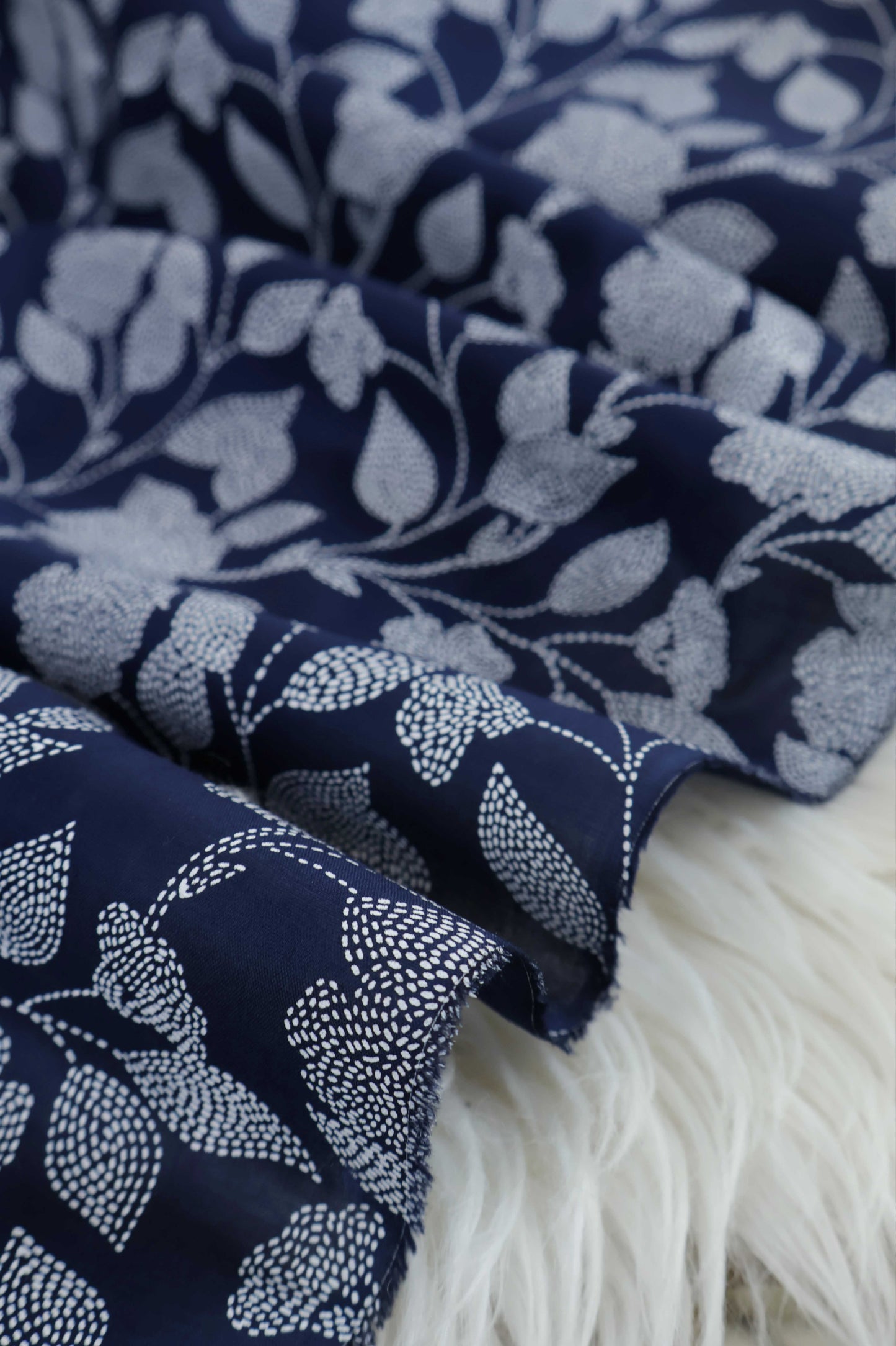2Piece – Printed Lawn L2P73