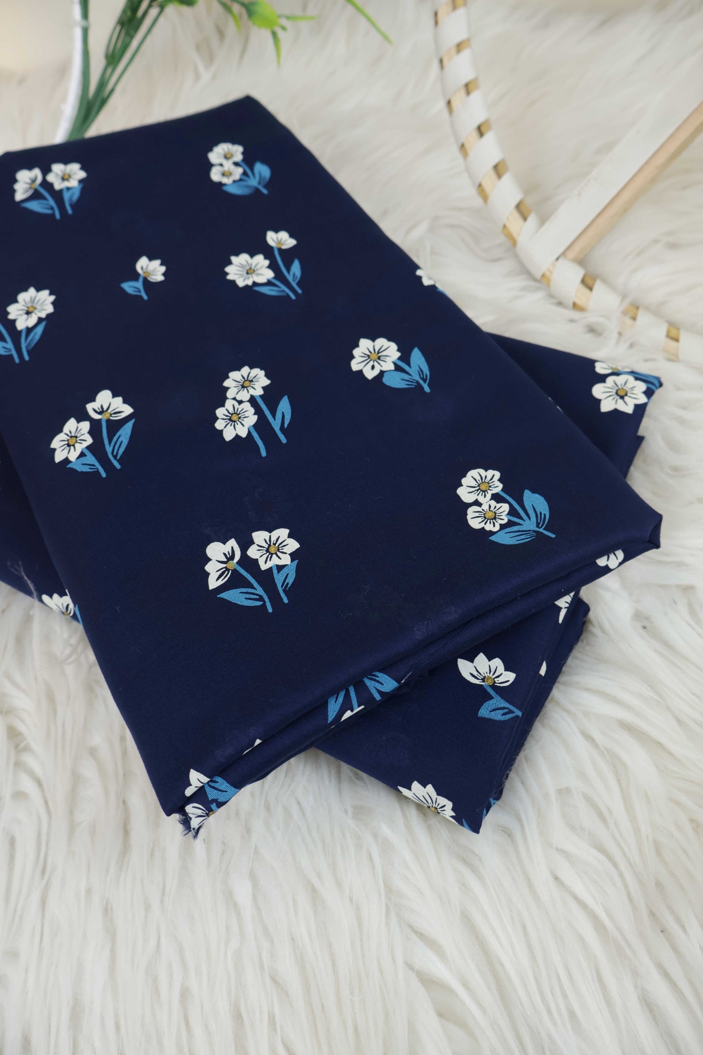 2Piece – Printed Lawn L2P103