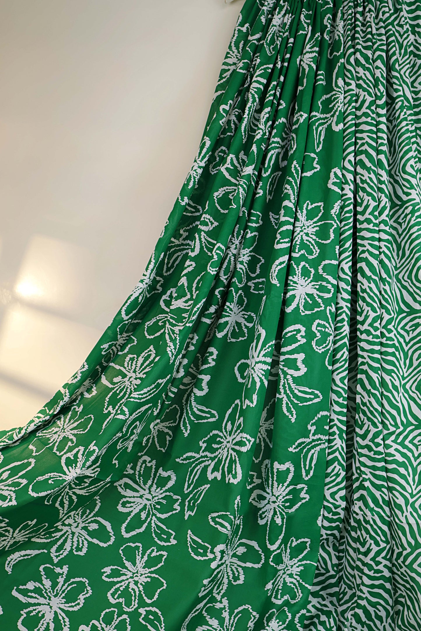 2Piece – Printed Lawn L2P390