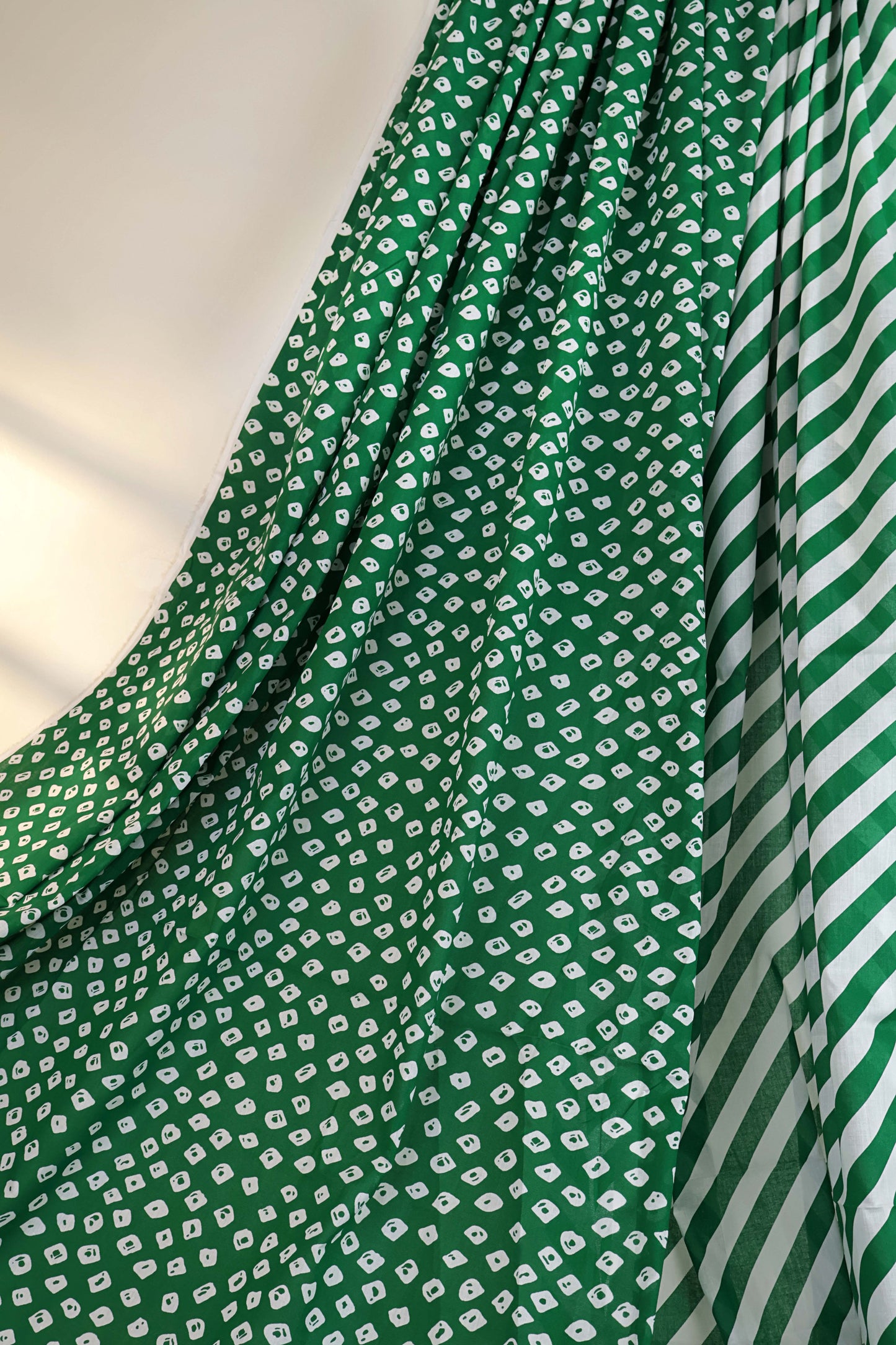 2Piece – Printed Lawn L2P391
