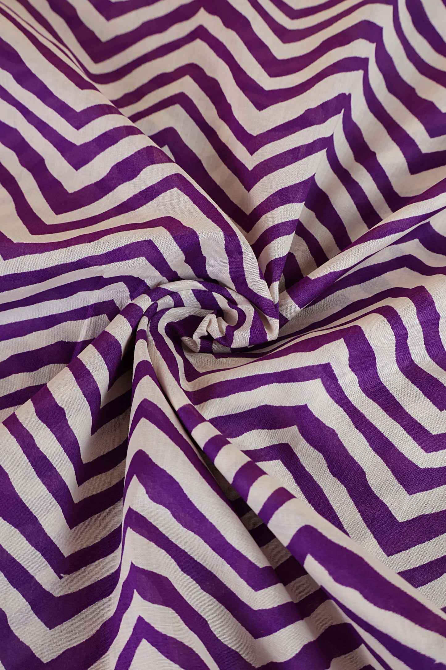 2Piece – Printed Lawn L2P386